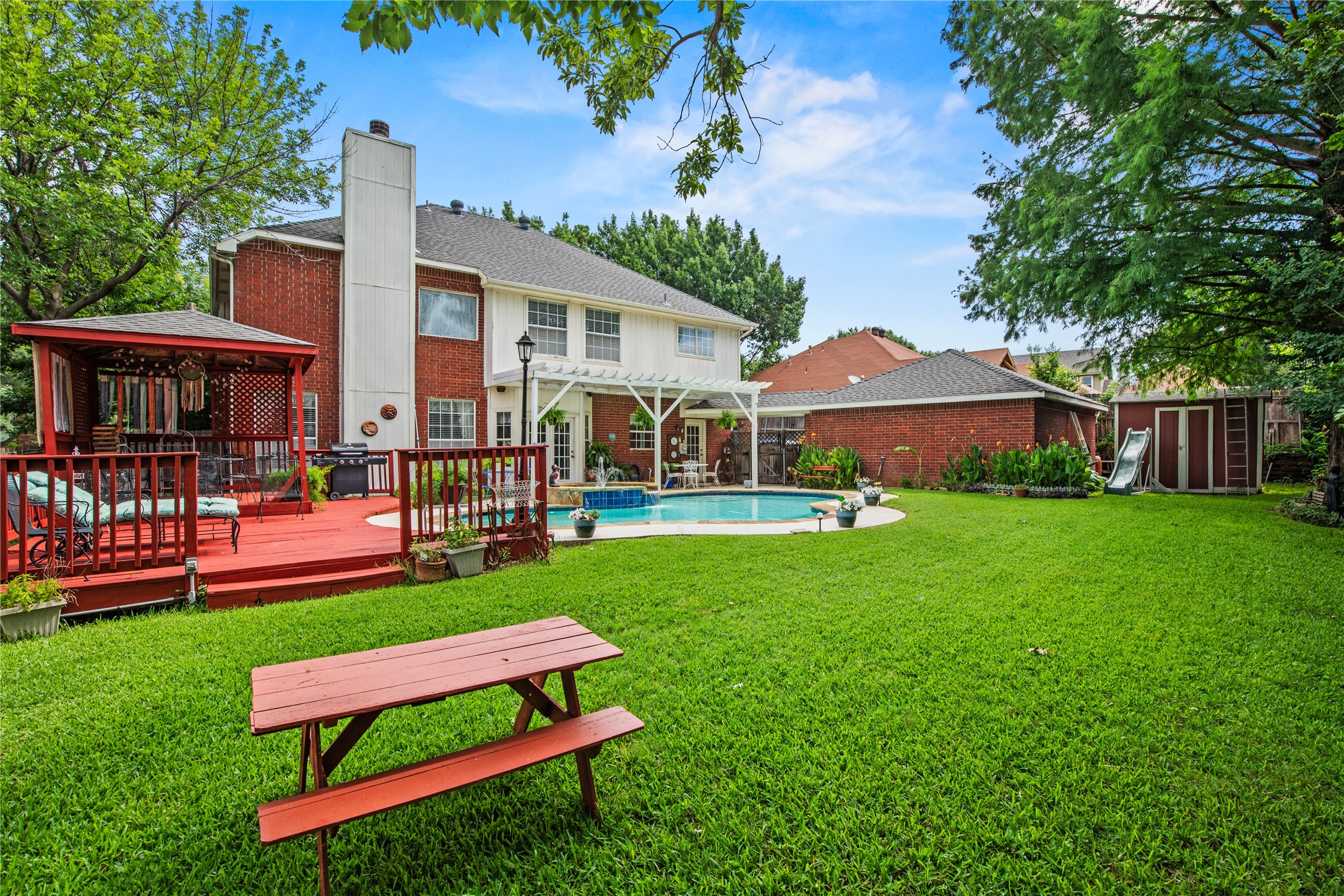 7604 Oak Knoll Drive