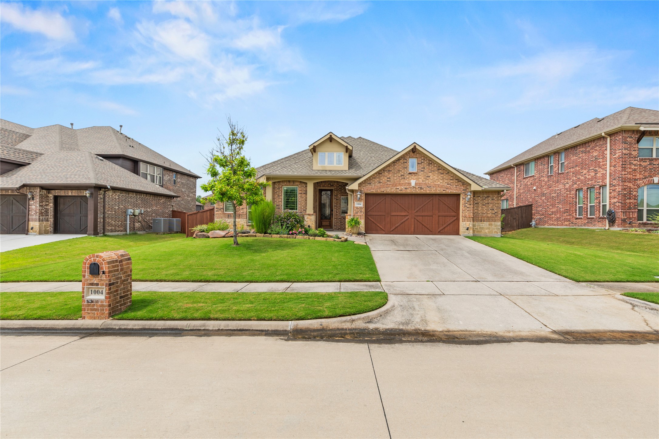 1004 Cambridge Court