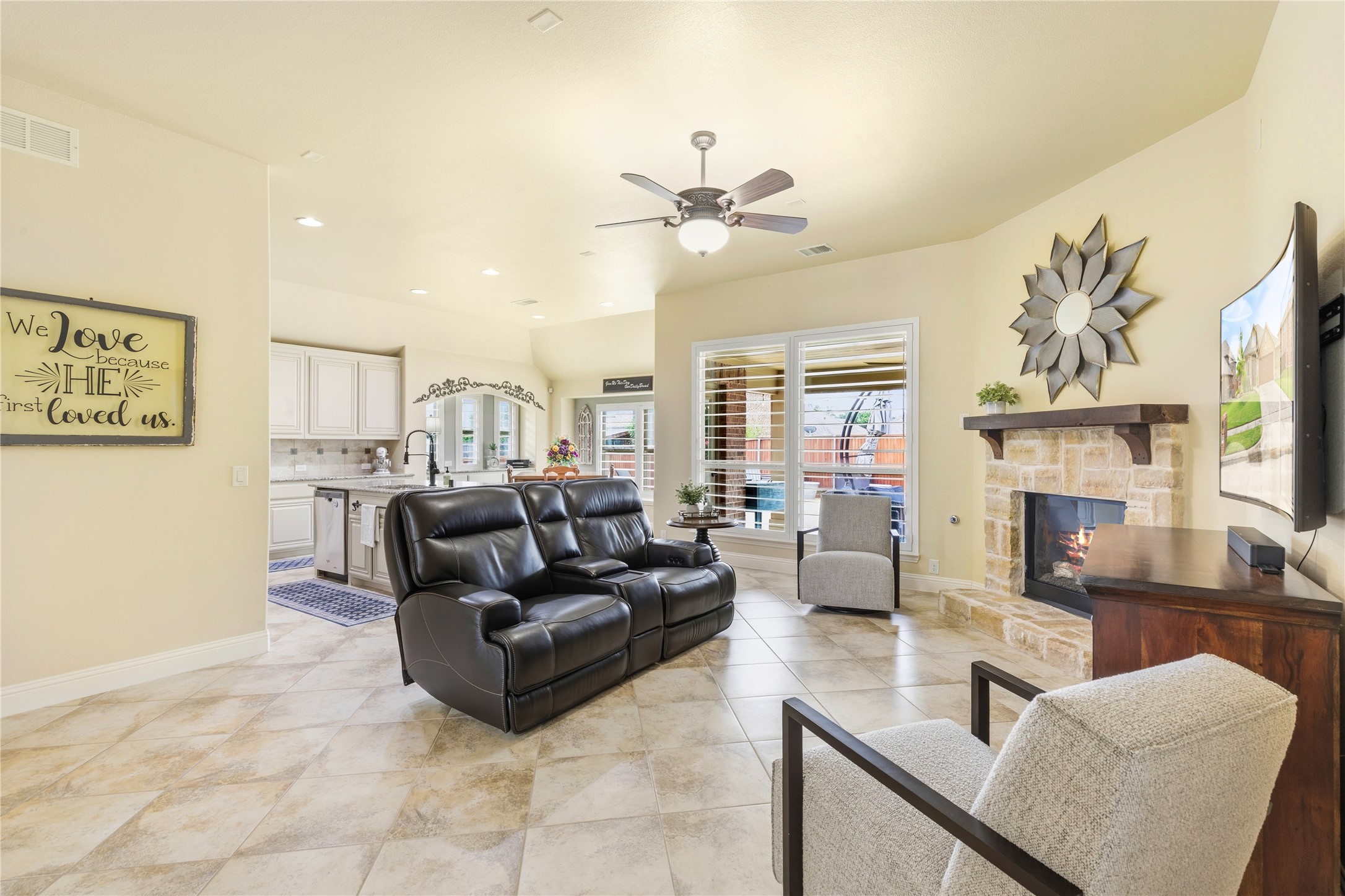 1004 Cambridge Court