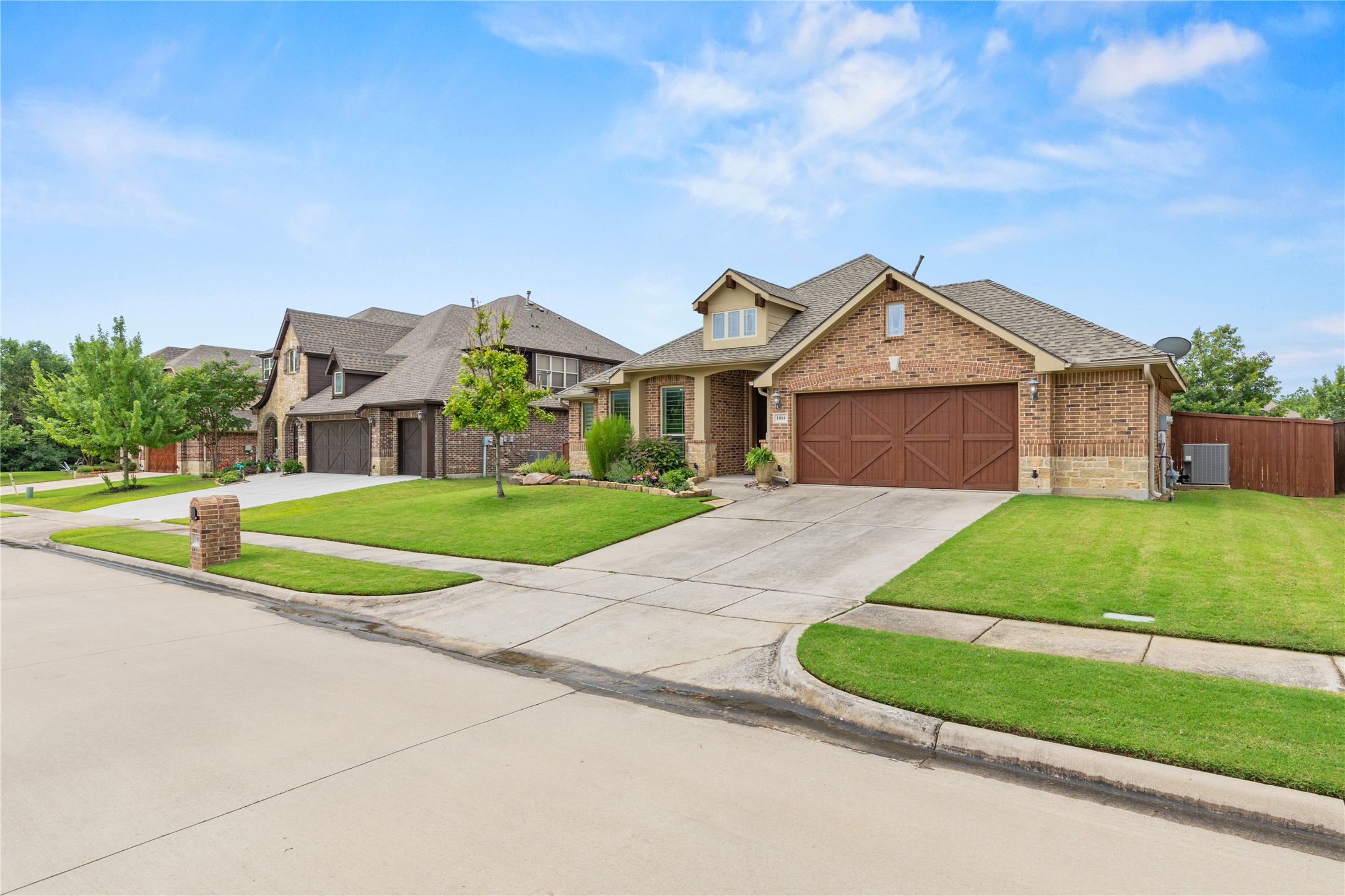 1004 Cambridge Court