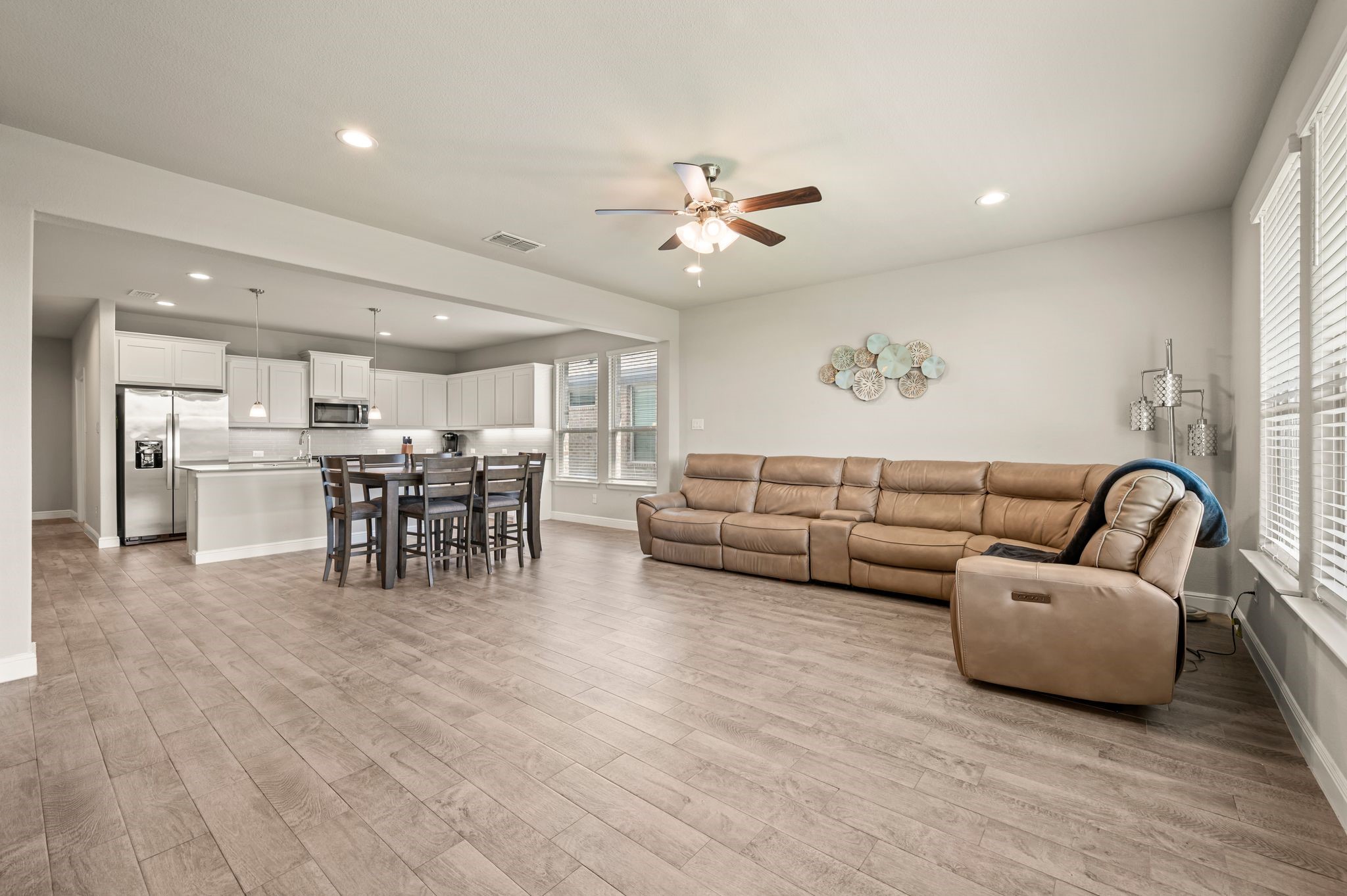 1841 Chamaeleon Drive