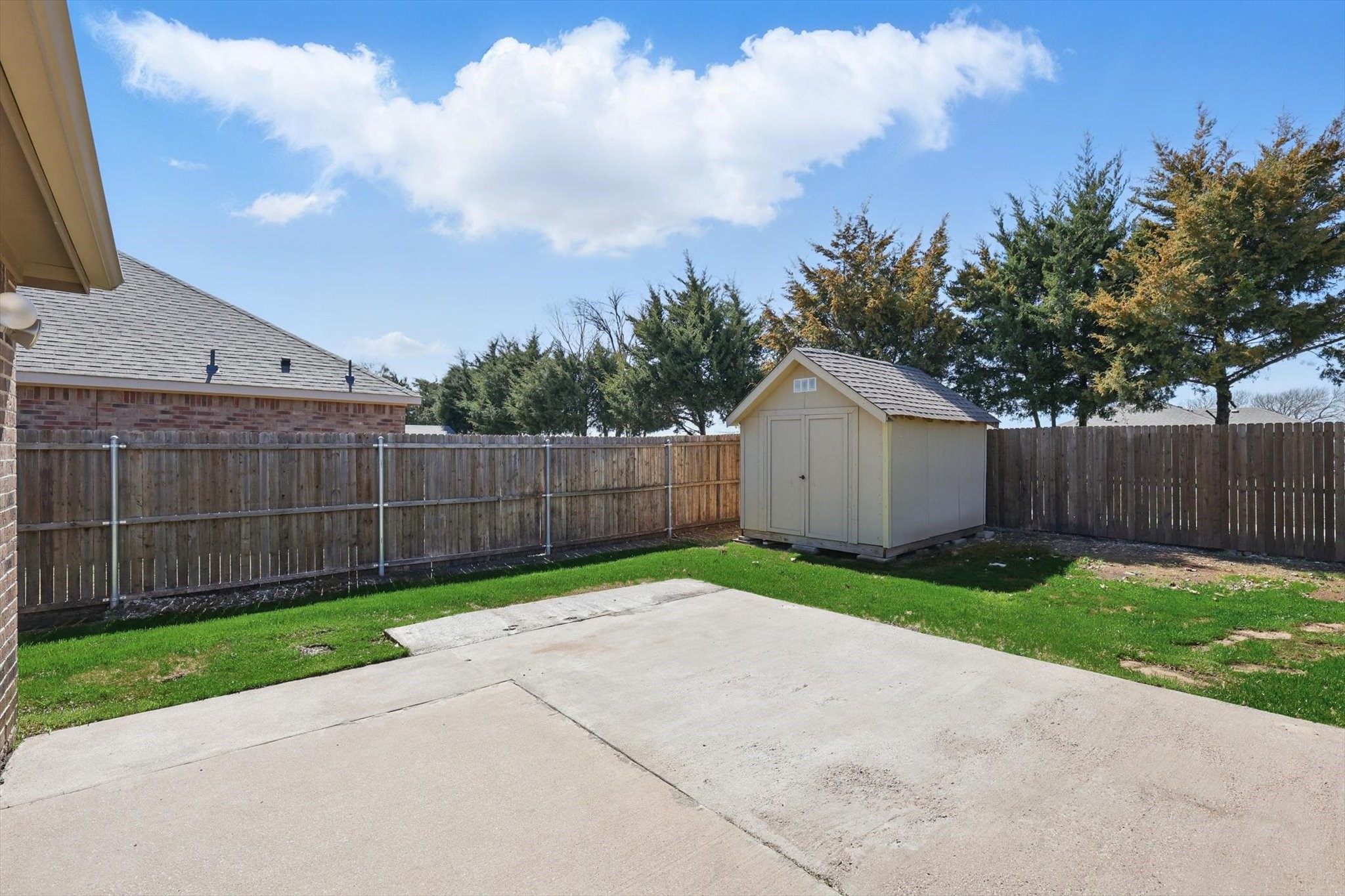 1530 Woodlake Drive