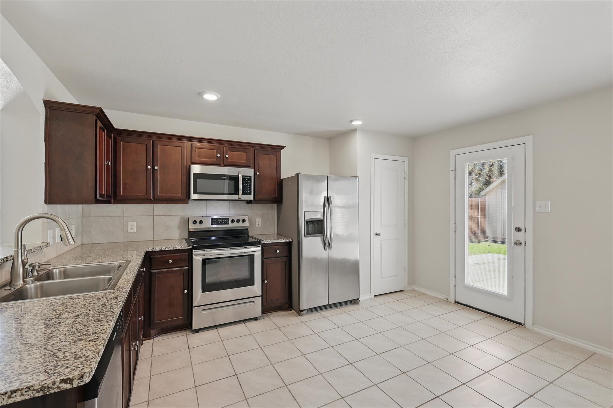 1530 Woodlake Drive