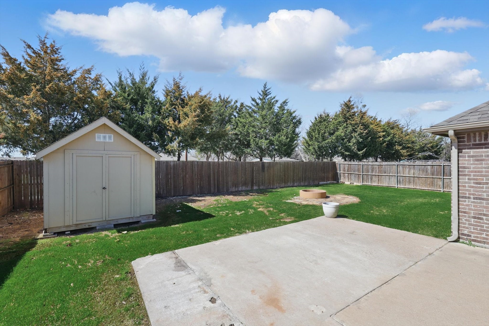 1530 Woodlake Drive