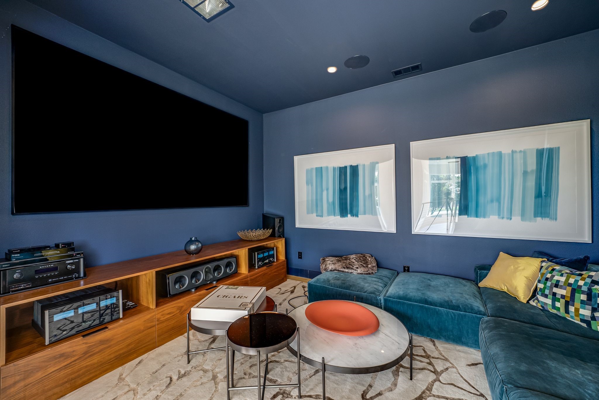 9960 Mixon Drive