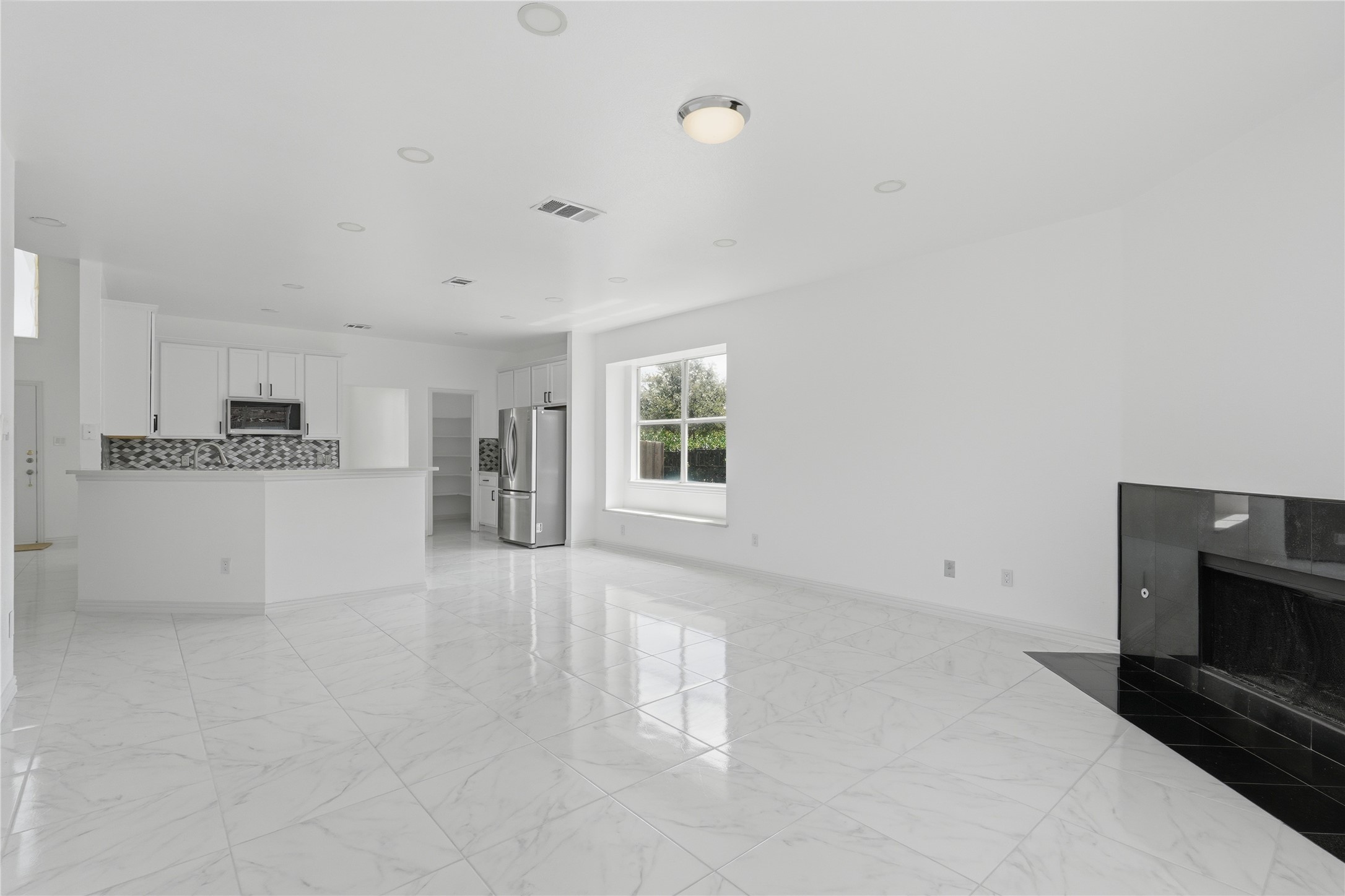 5001 Spicewood Drive