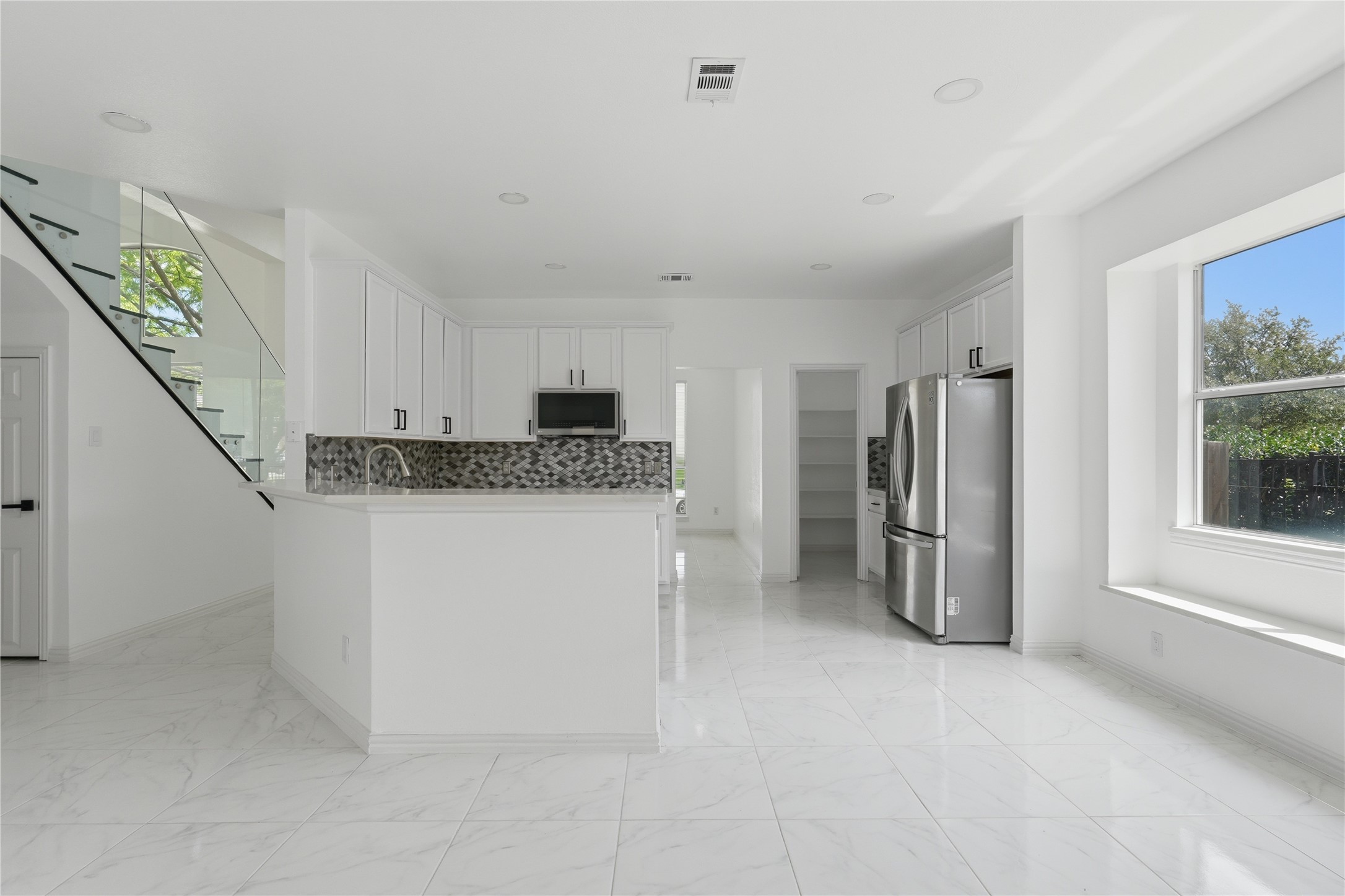 5001 Spicewood Drive