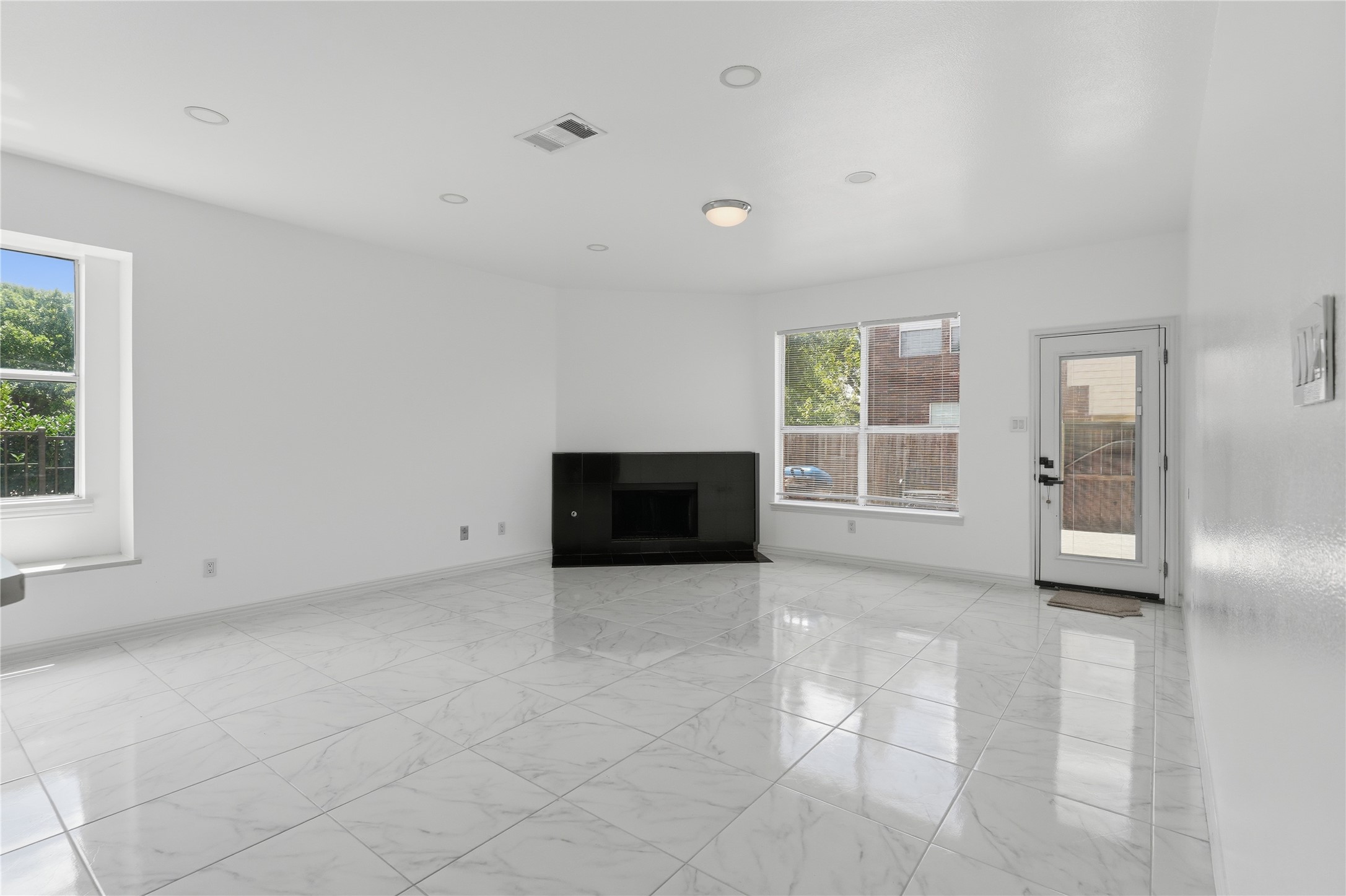5001 Spicewood Drive