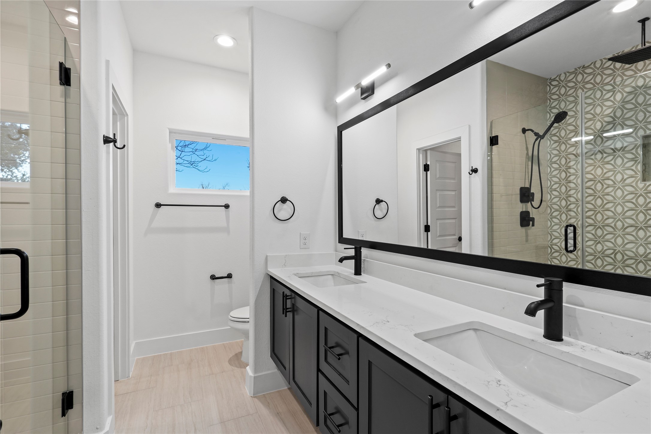 2210 Bethurum