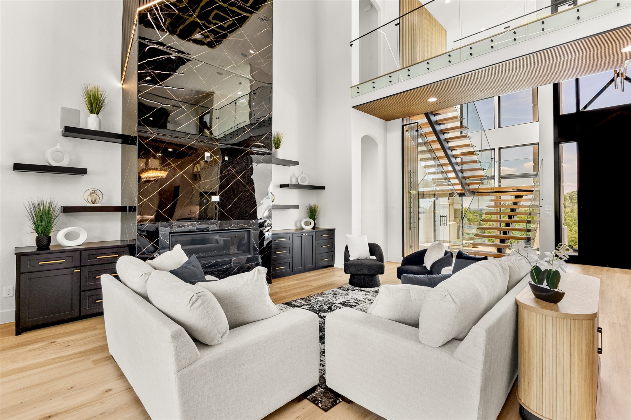 2158 Rohne Drive