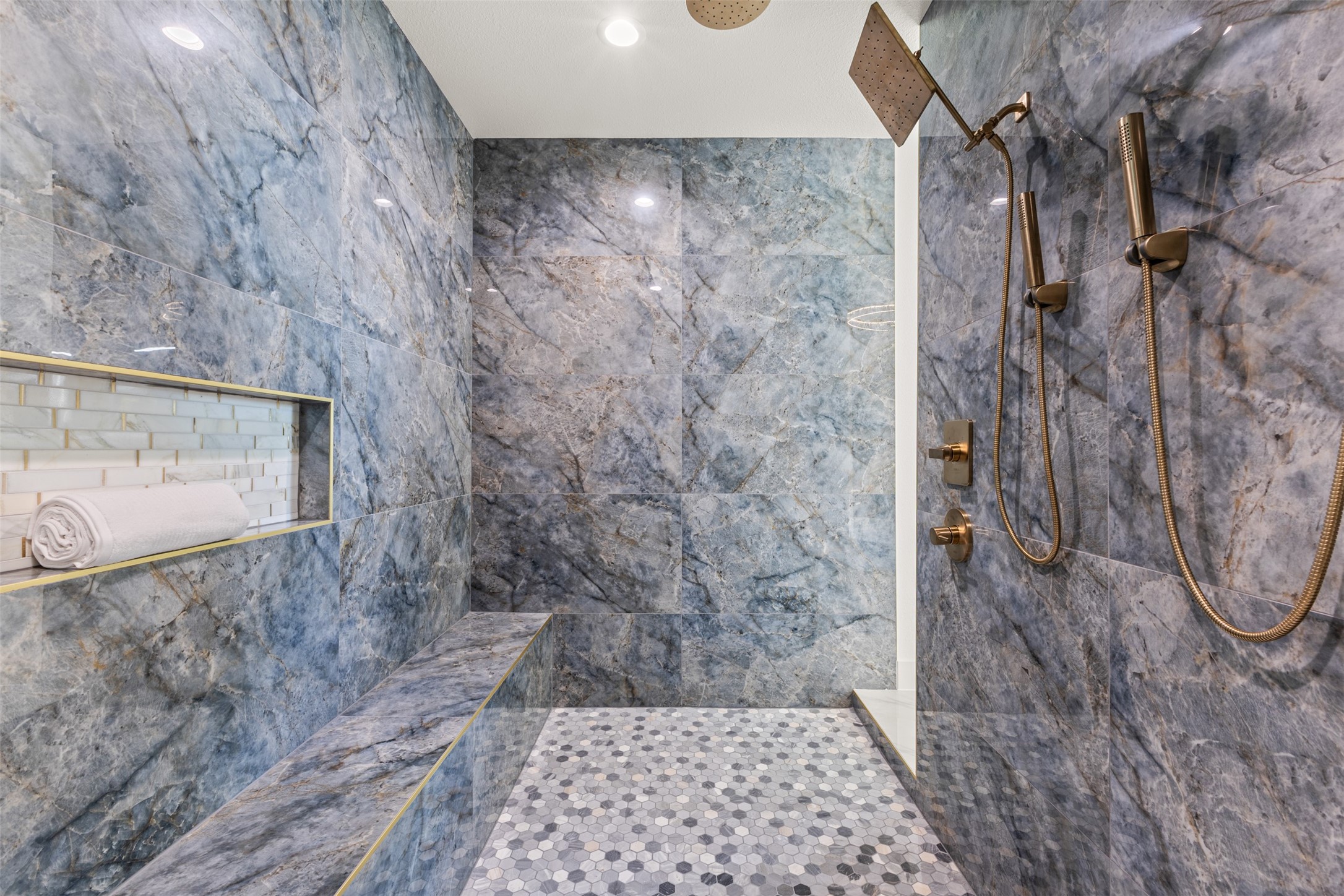 2158 Rohne Drive