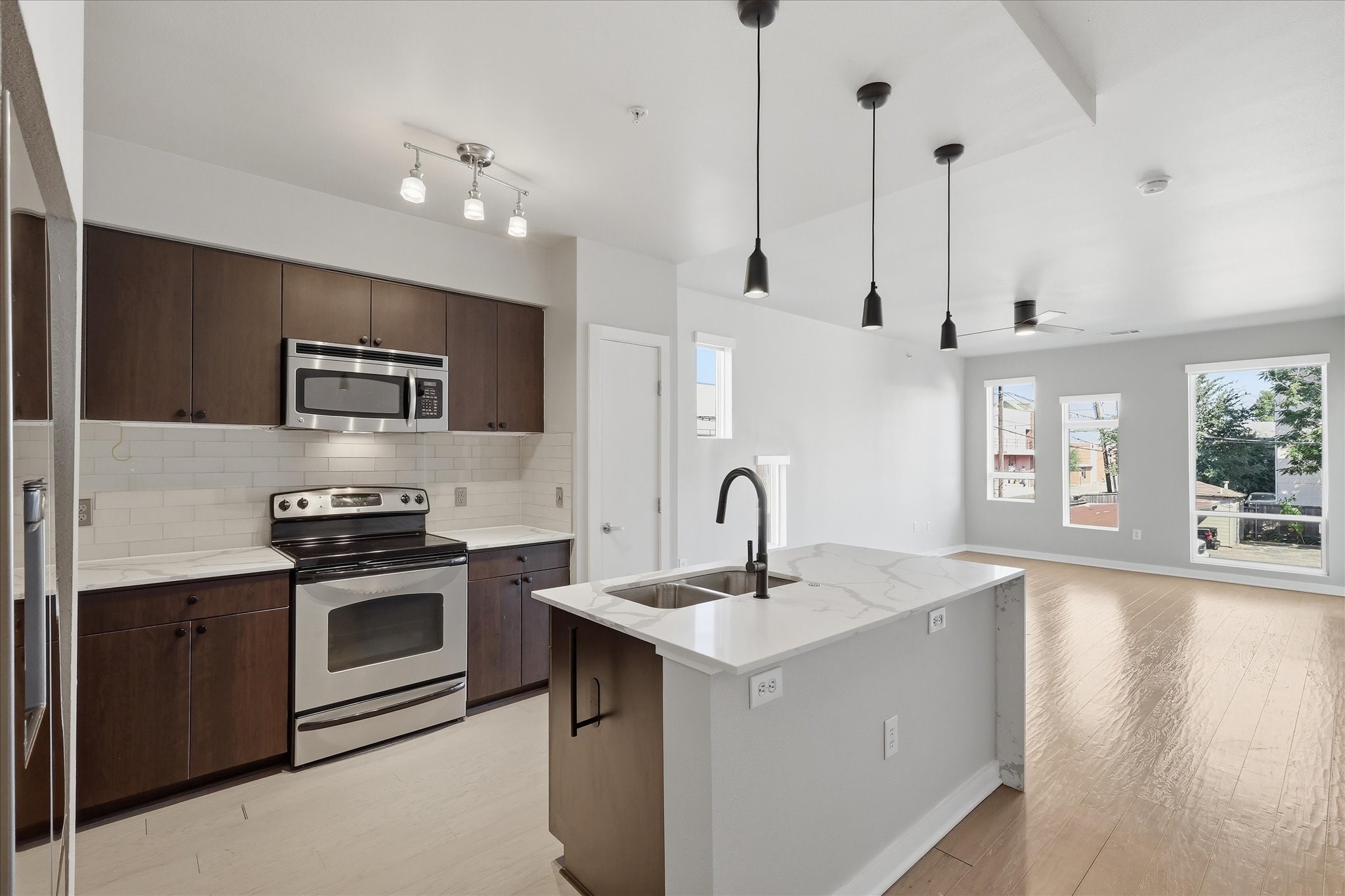 4107 Bowser Avenue 110