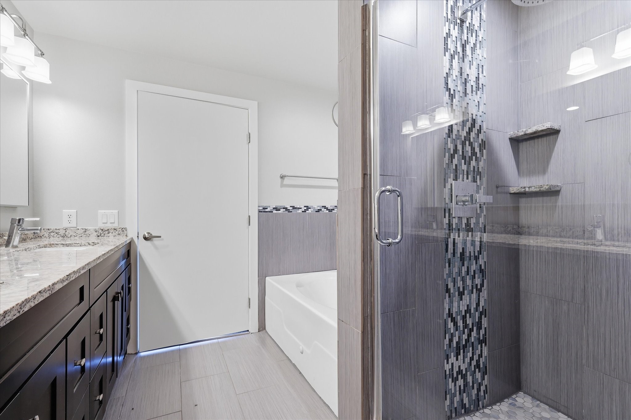 4107 Bowser Avenue 110