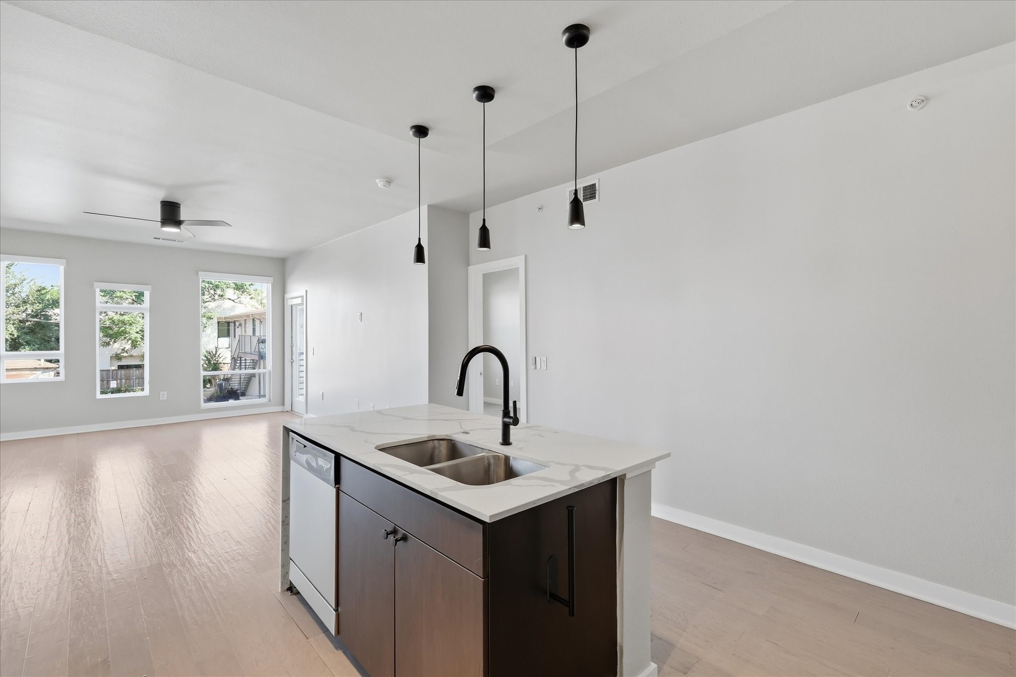 4107 Bowser Avenue 110
