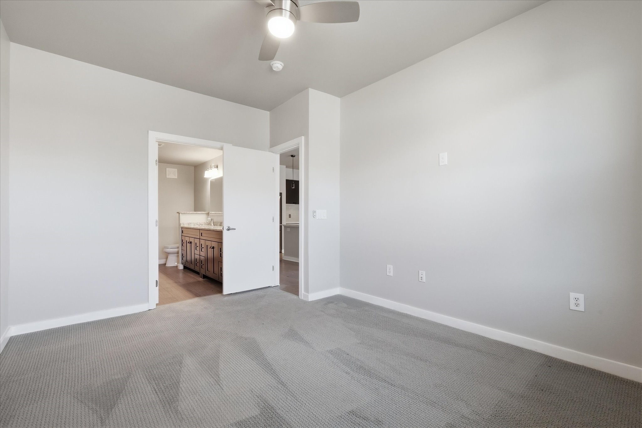 4107 Bowser Avenue 110