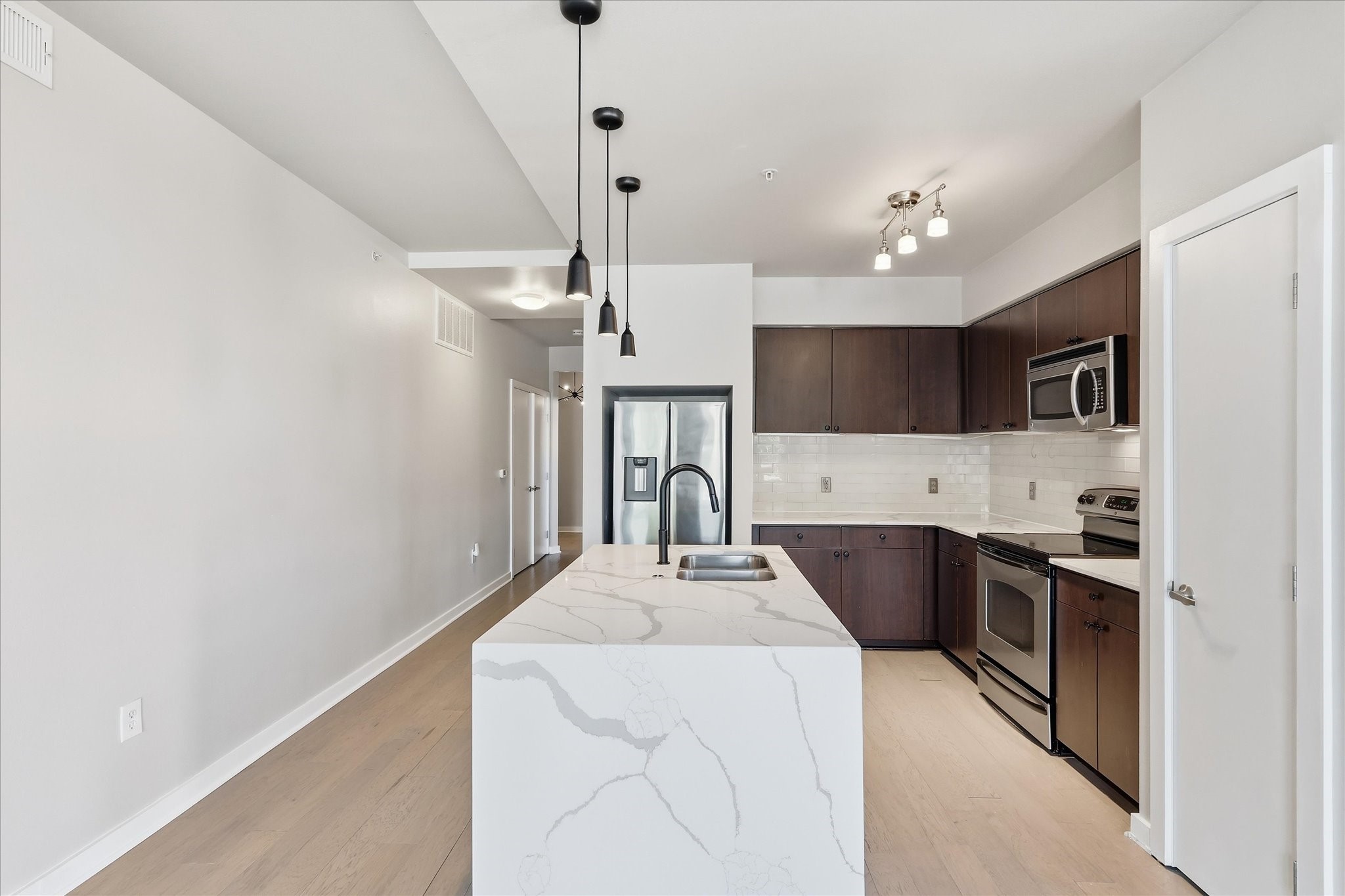 4107 Bowser Avenue 110