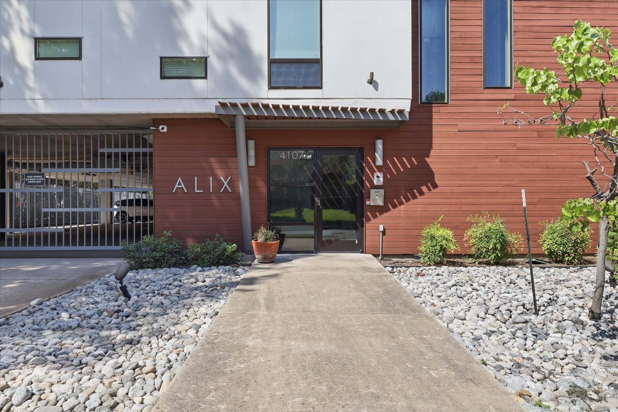 4107 Bowser Avenue 110