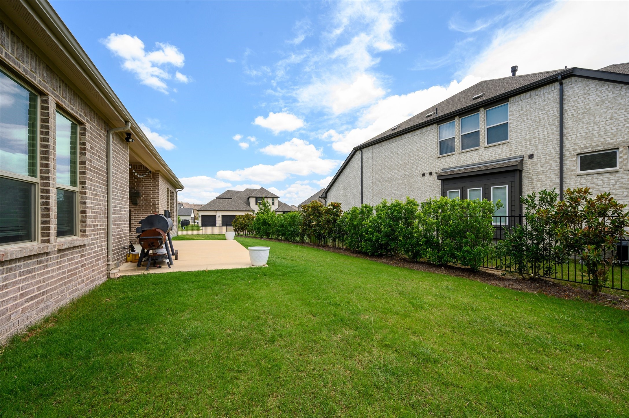 2908 Standing Tall Court