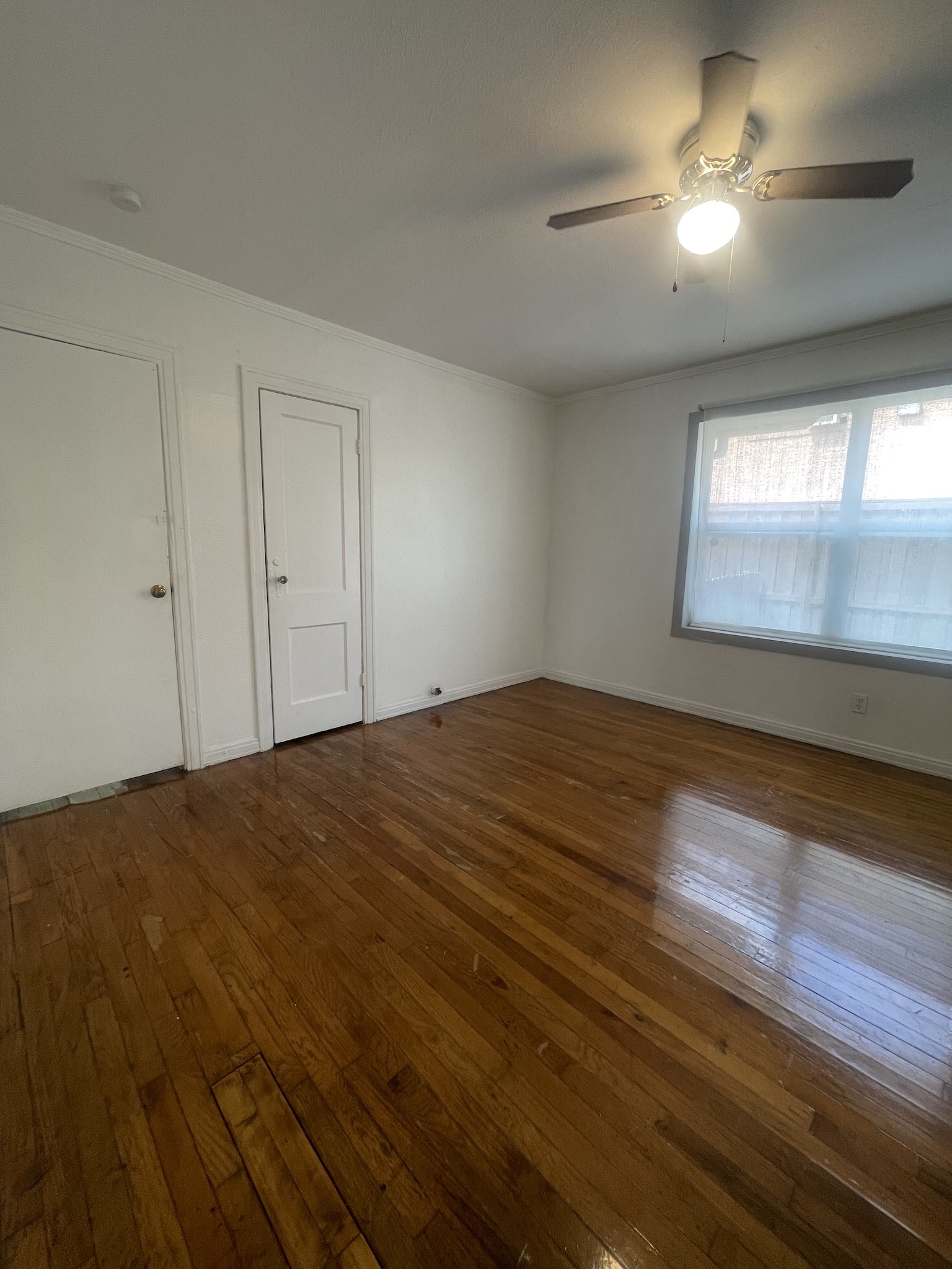 3819 Roseland Avenue