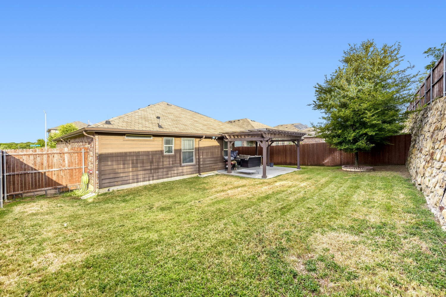 600 Stanmire Lake Trail