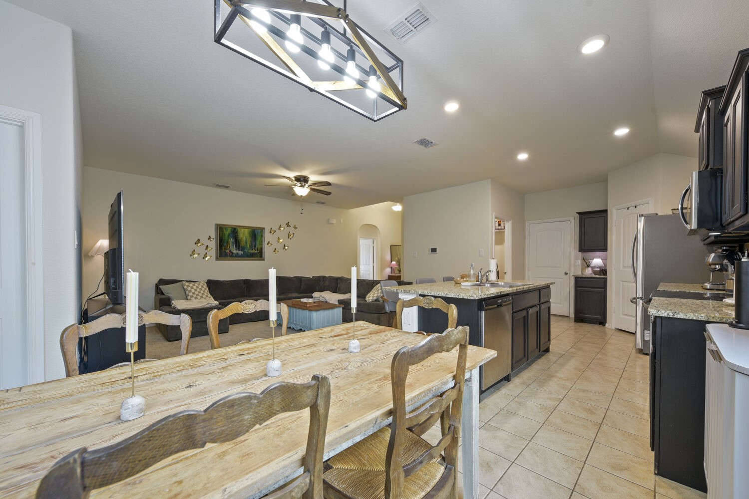 600 Stanmire Lake Trail
