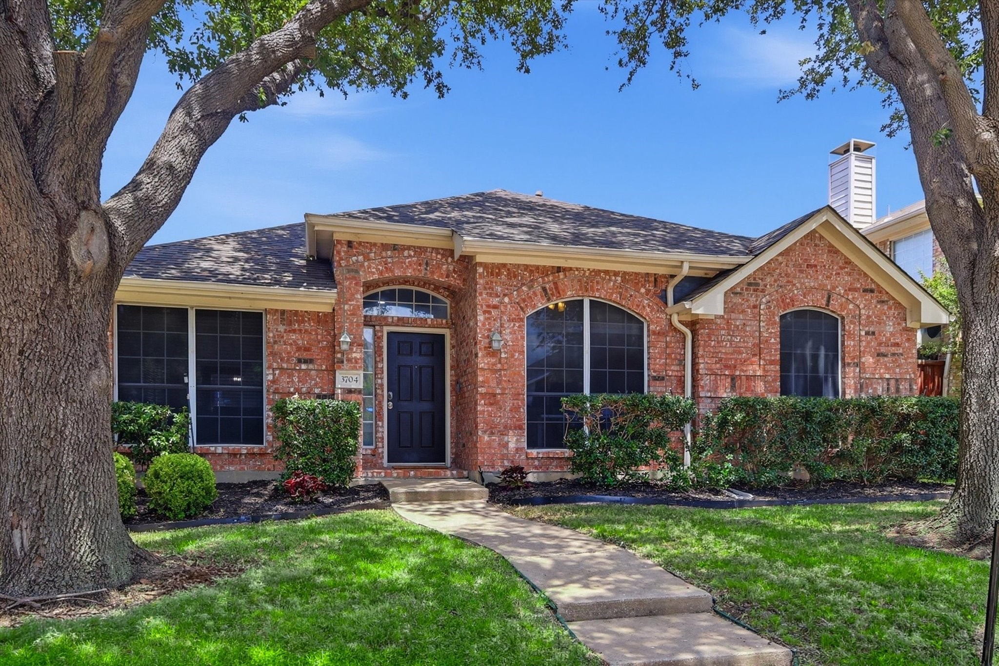 3704 Cottonwood Springs Drive