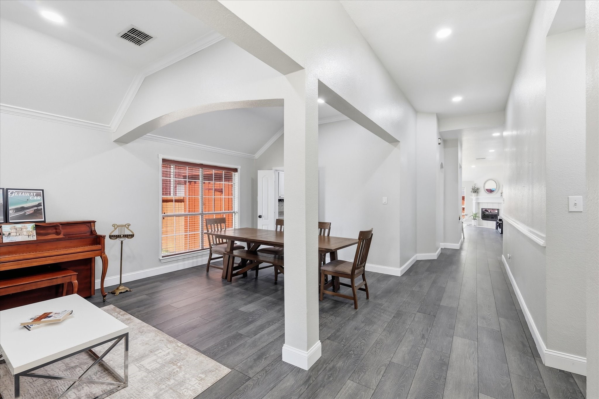 3704 Cottonwood Springs Drive