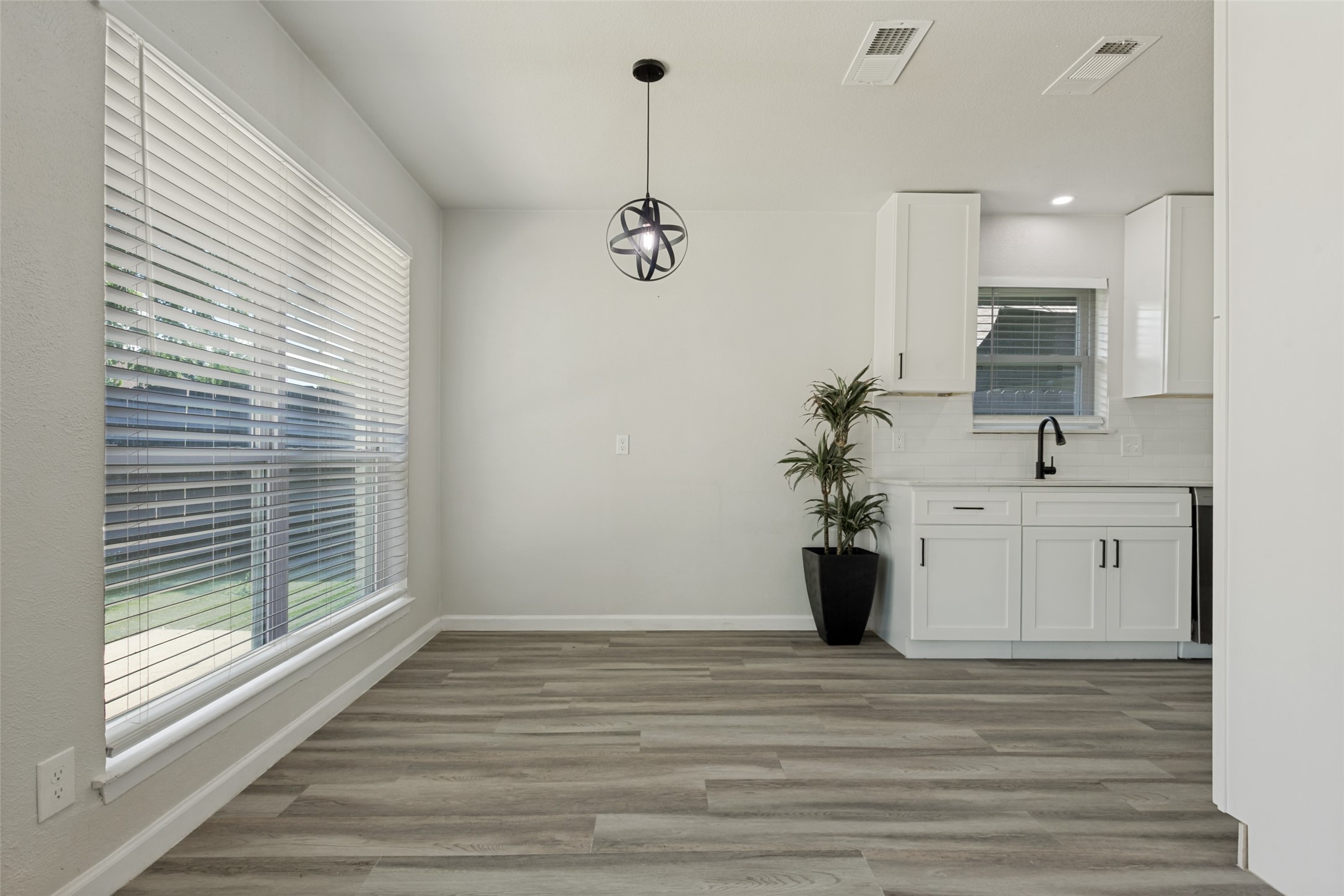 7114 Timberline Drive