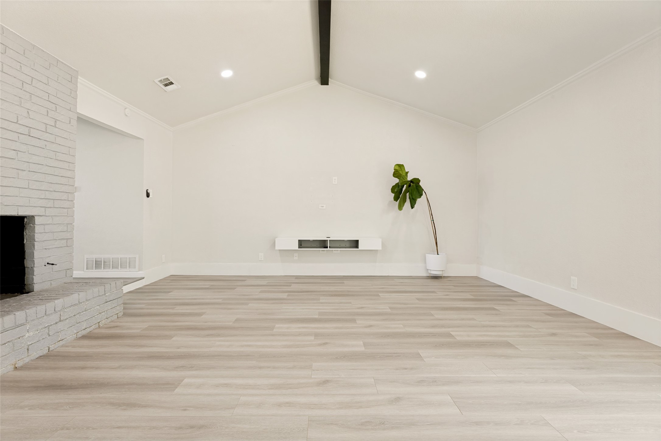 7114 Timberline Drive