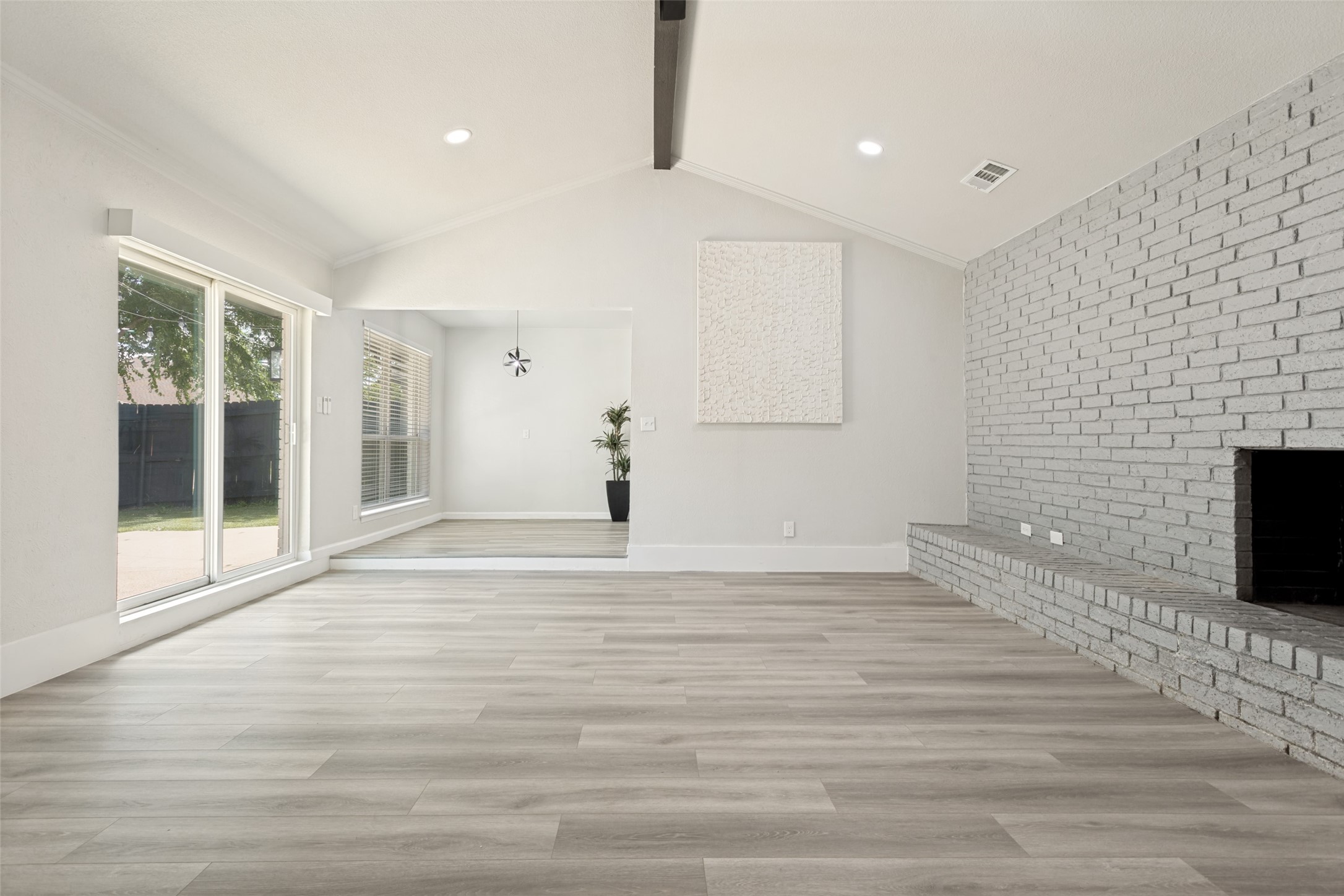 7114 Timberline Drive
