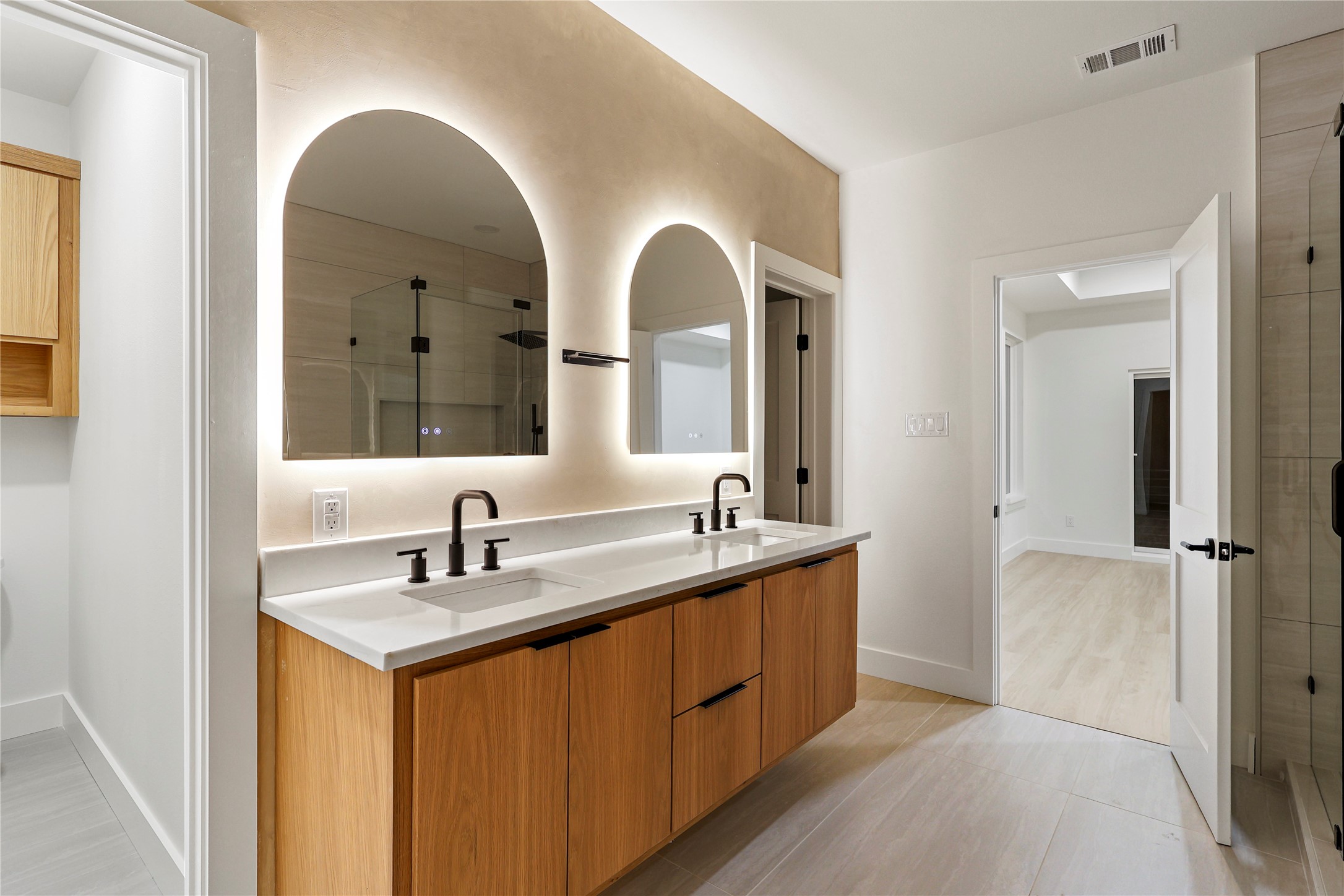 326 Avenue F