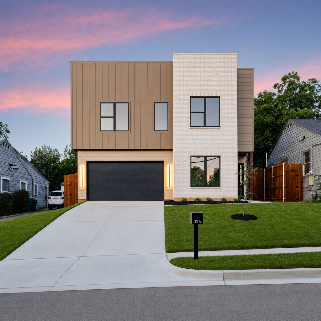 326 Avenue F