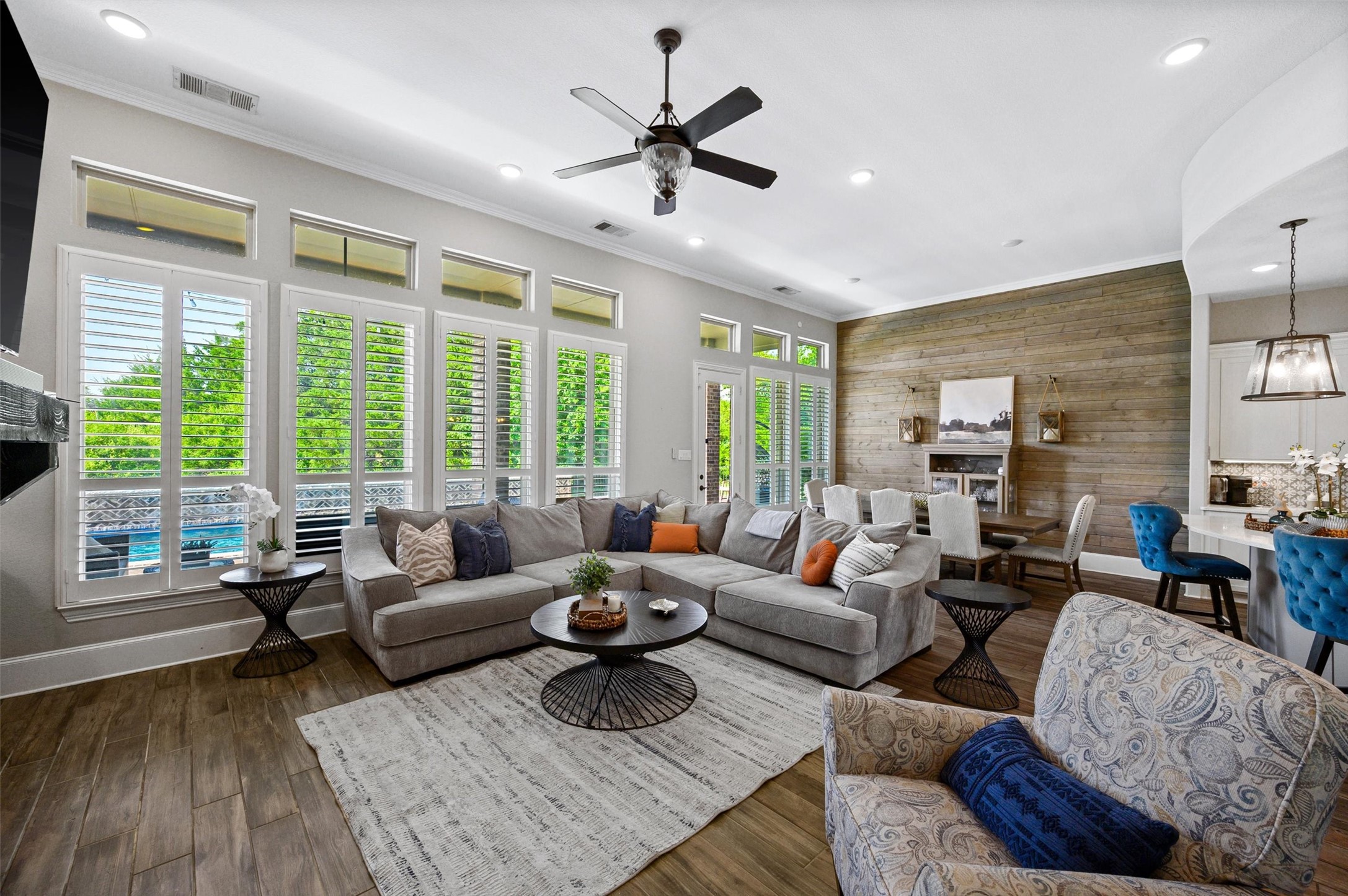 2815 Abundant Court