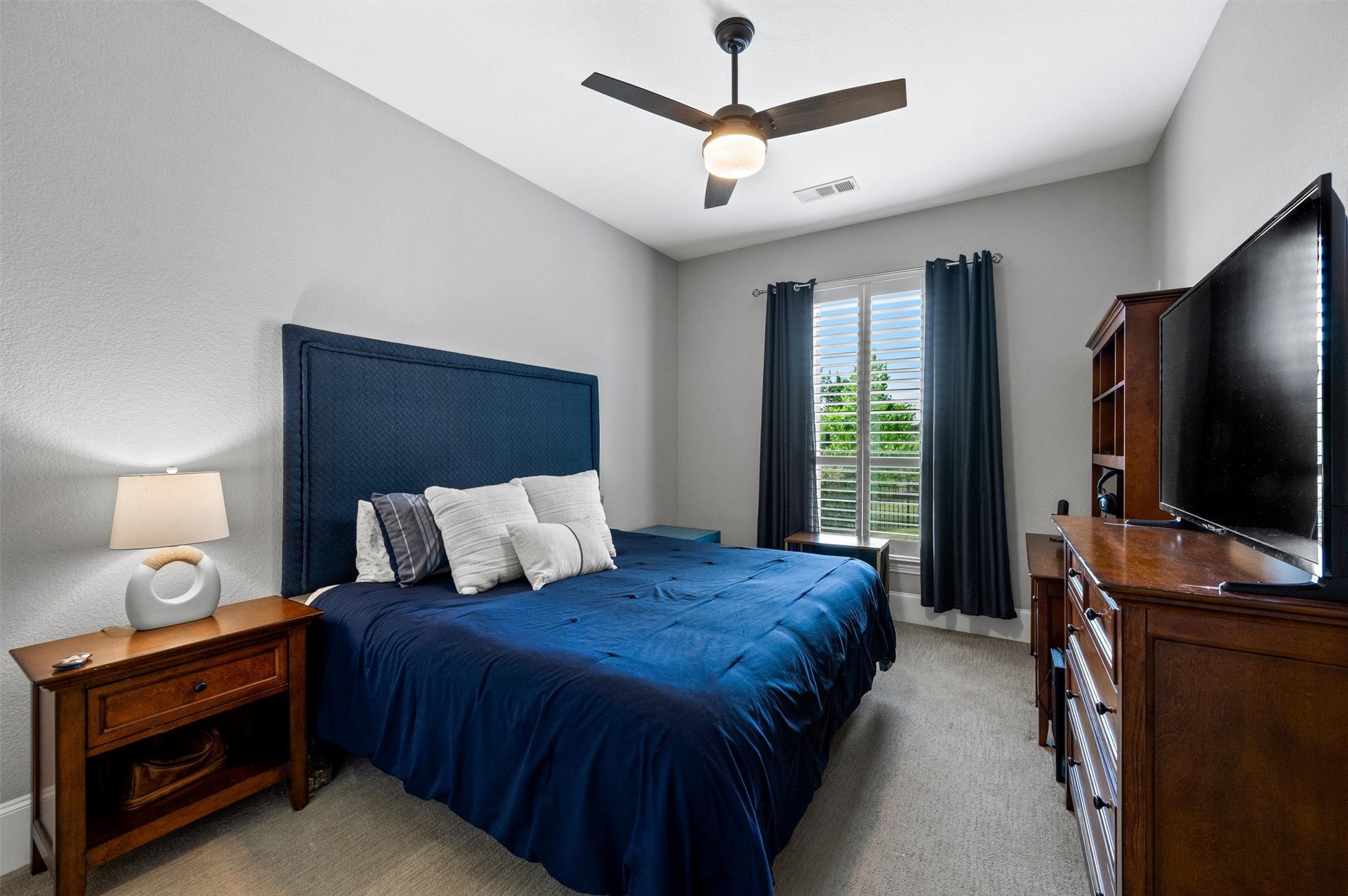 2815 Abundant Court