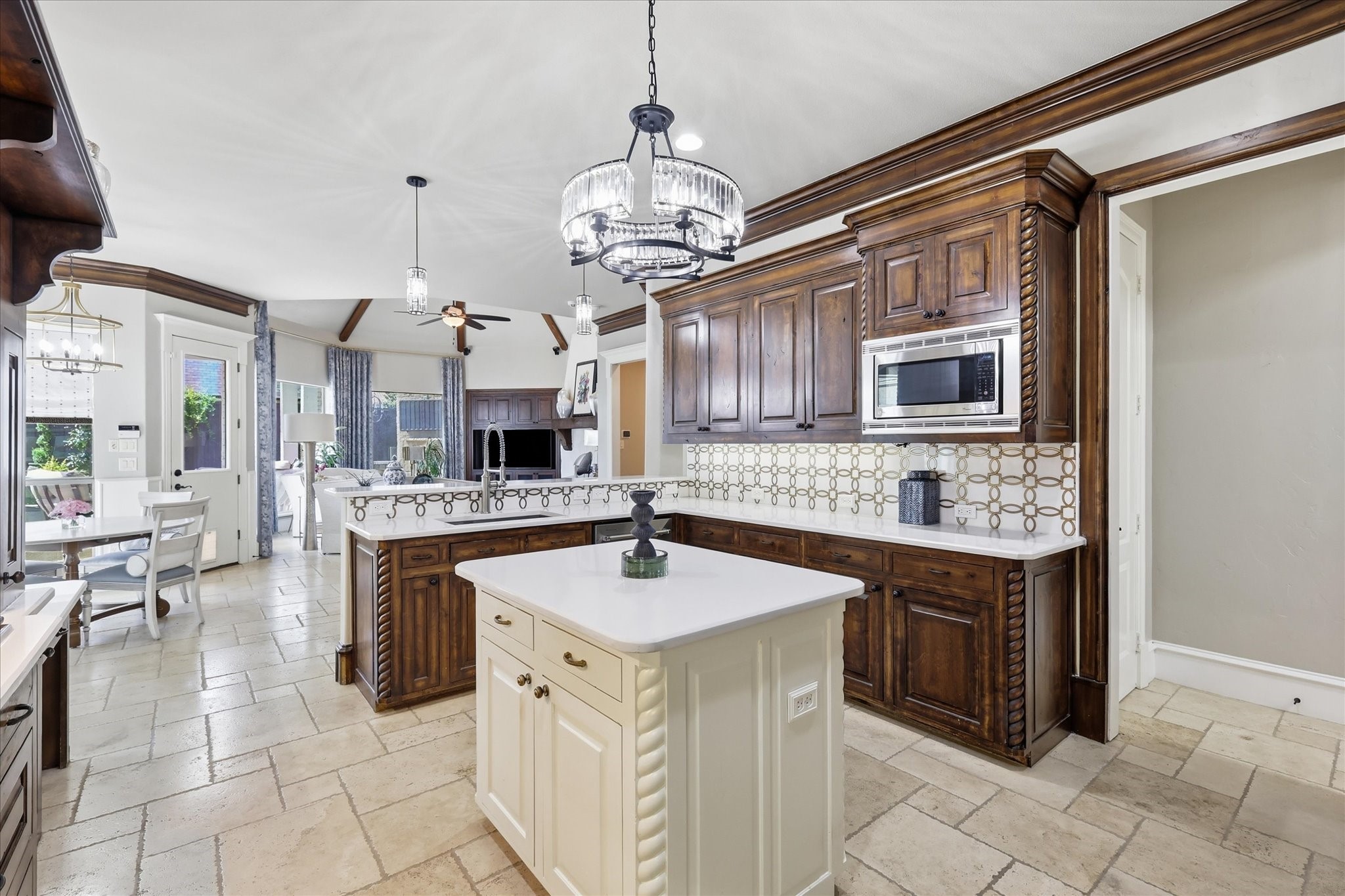 4579 Princess Caroline Court