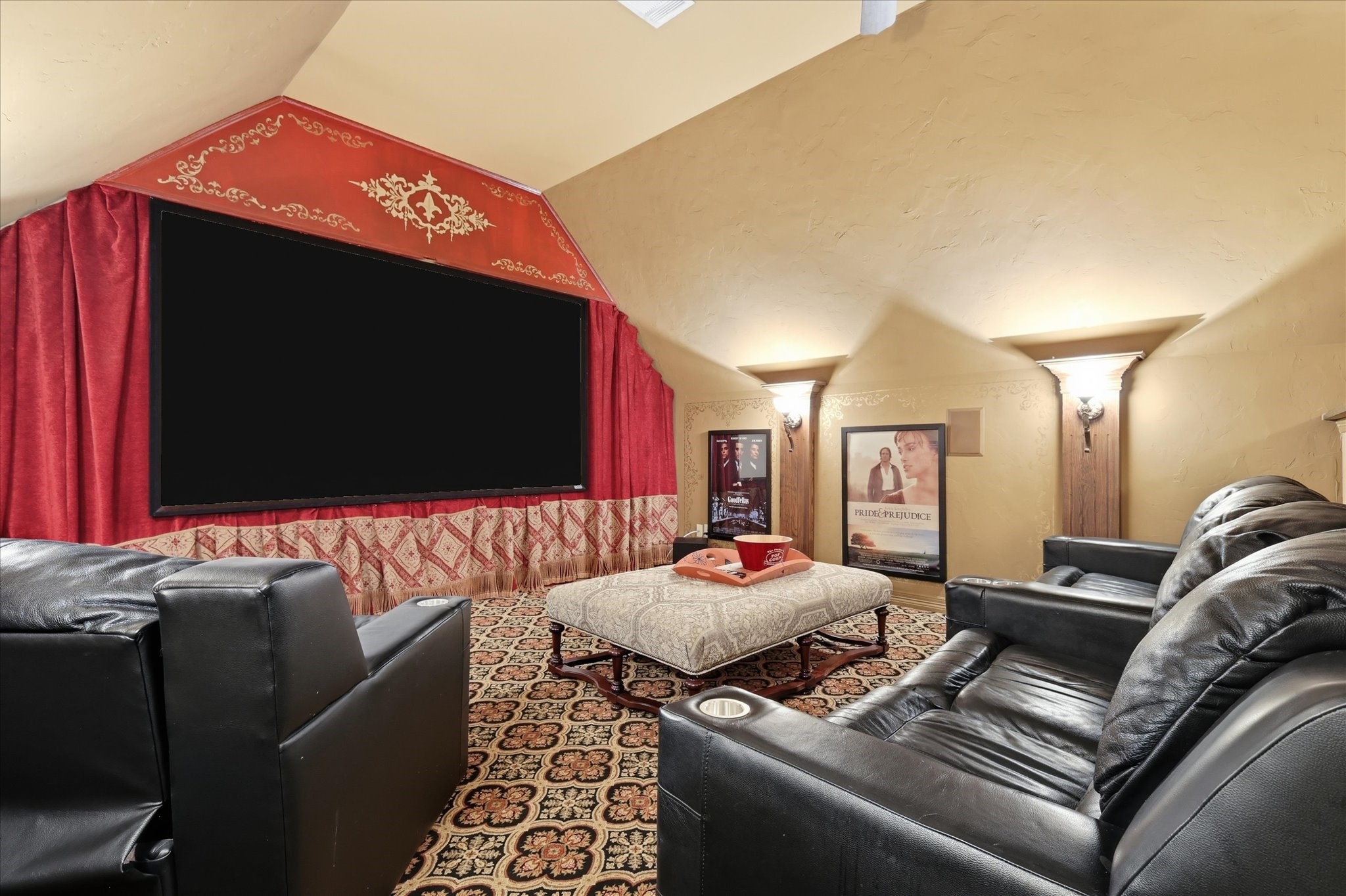 4579 Princess Caroline Court