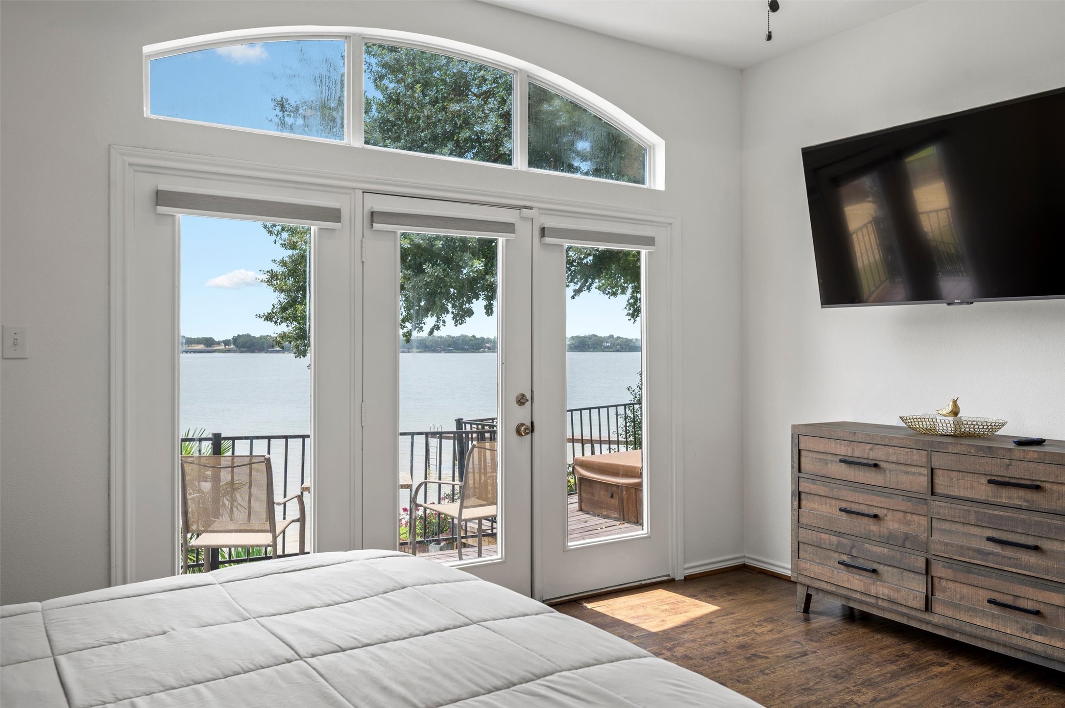 211 Lake Front Drive