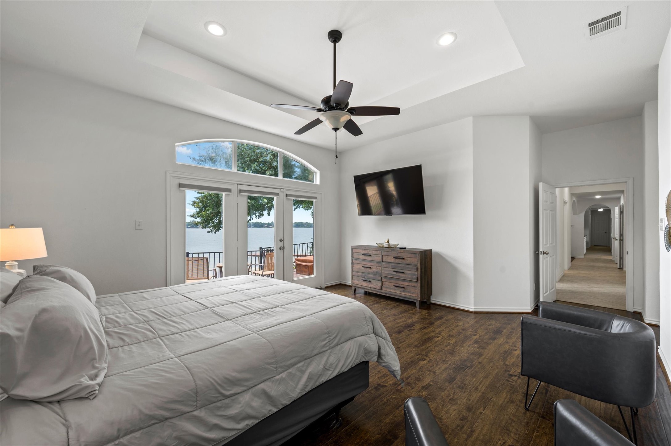211 Lake Front Drive