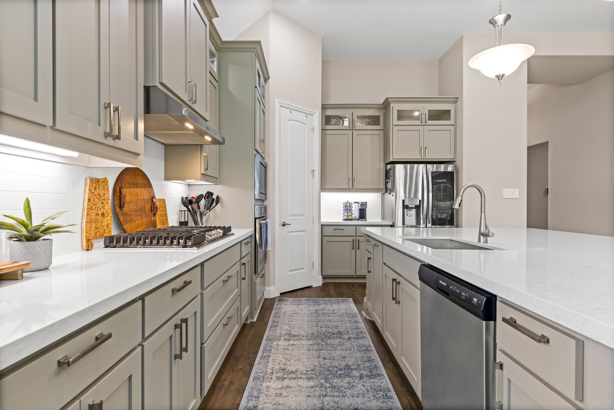 4169 Yellow Jasmine Lane