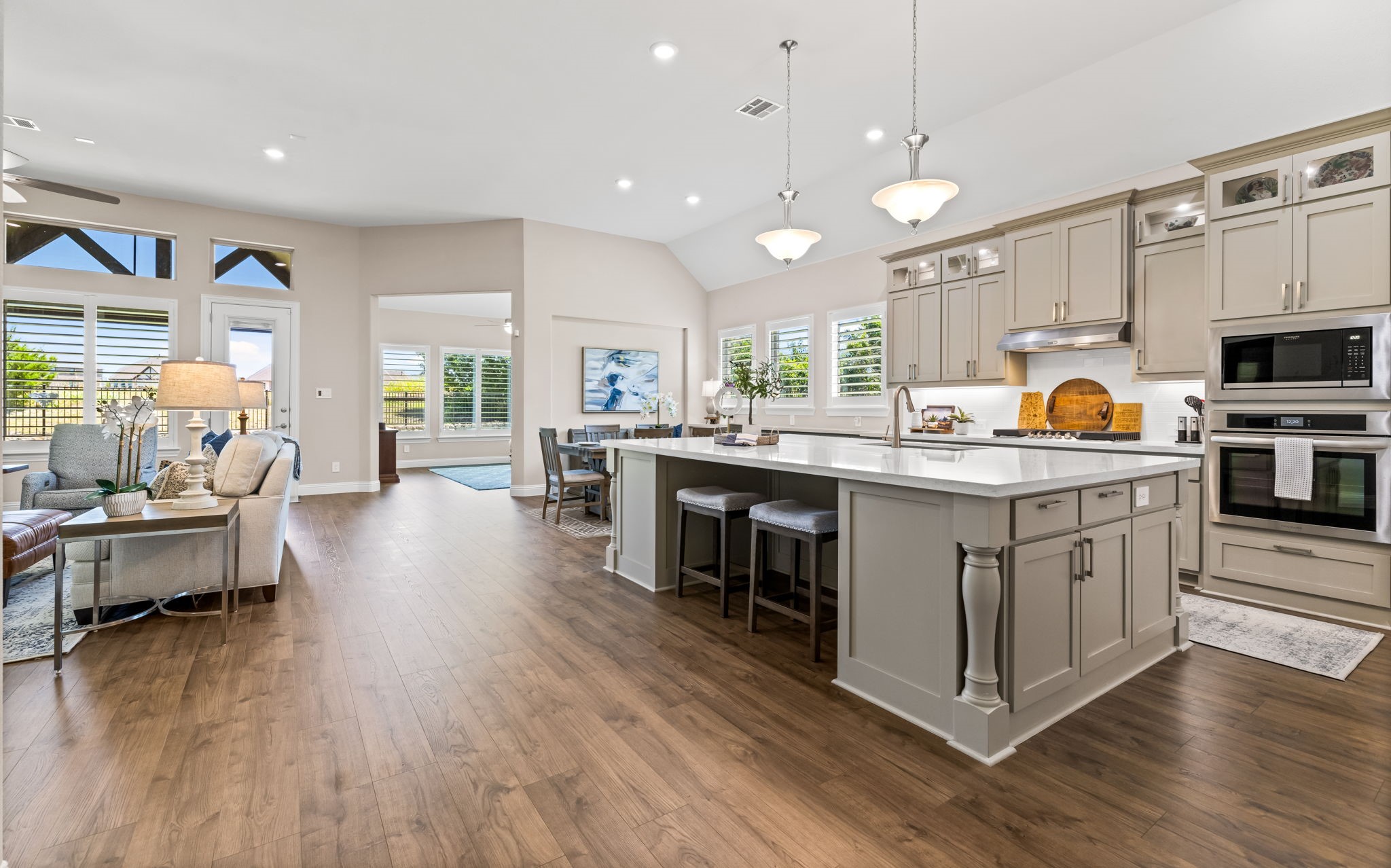 4169 Yellow Jasmine Lane