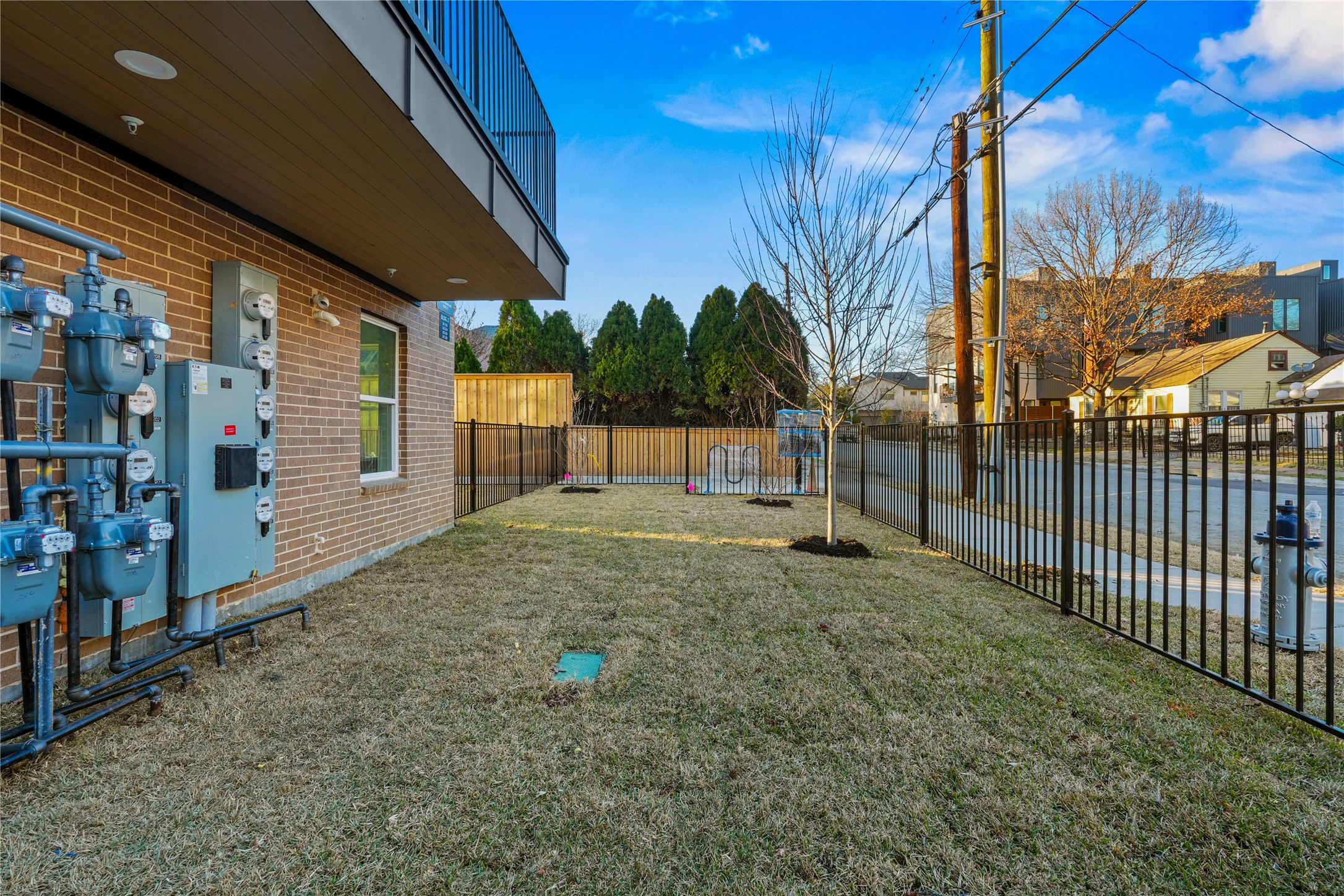 2031 N Prairie Avenue 103