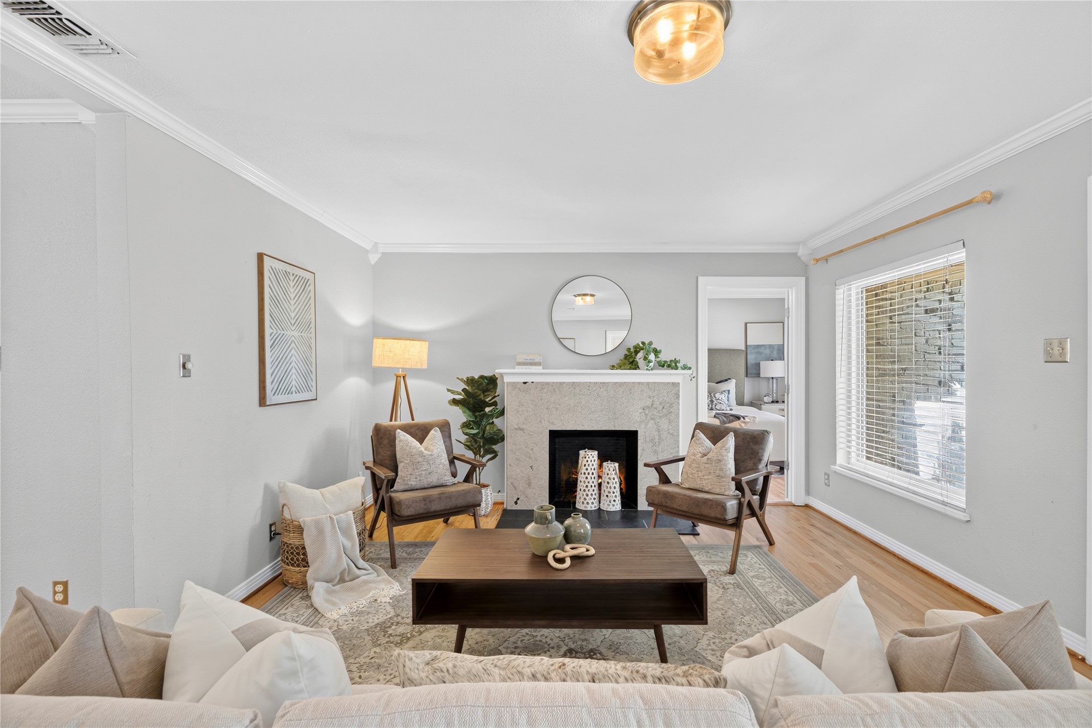 649 Peavy Road