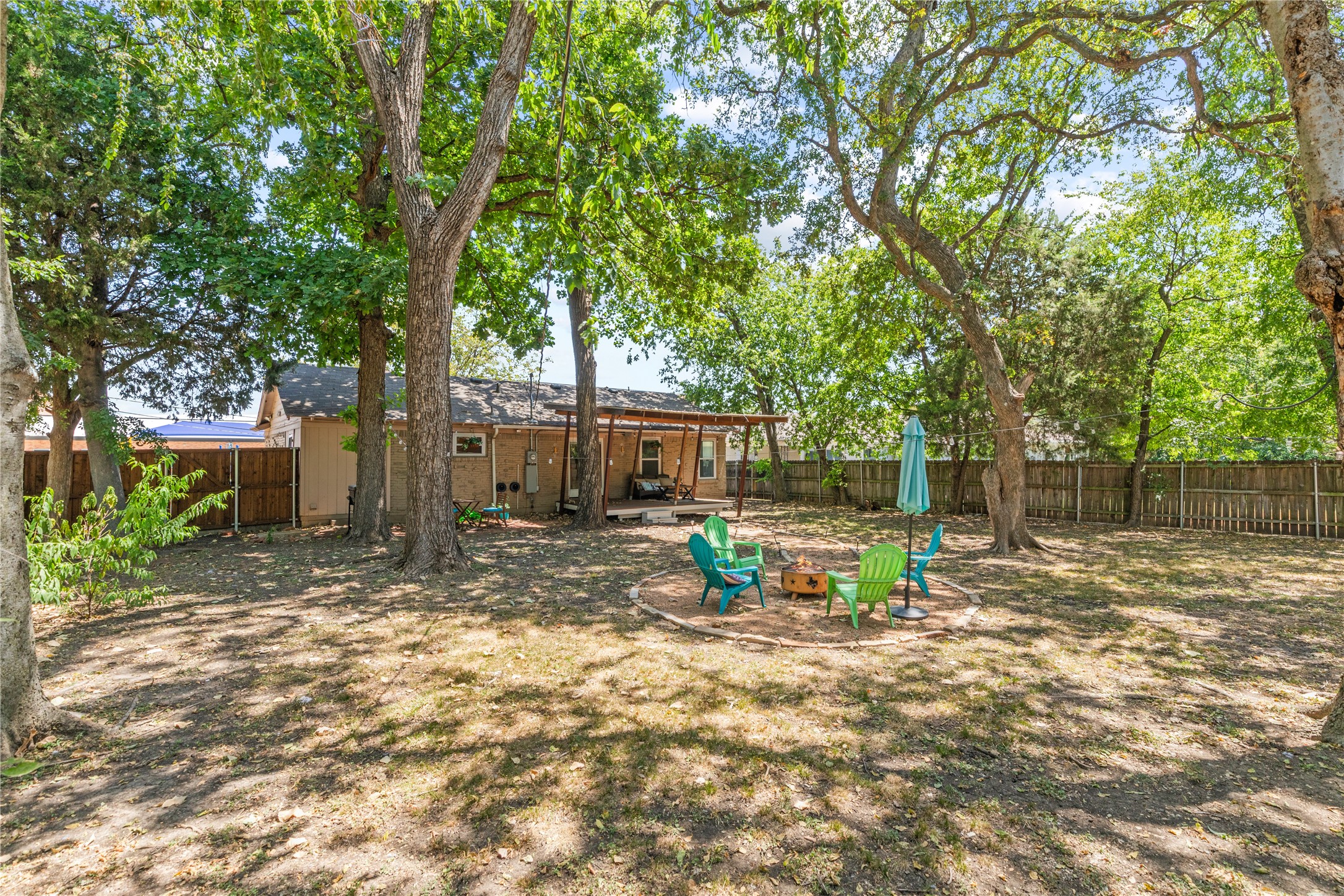 649 Peavy Road