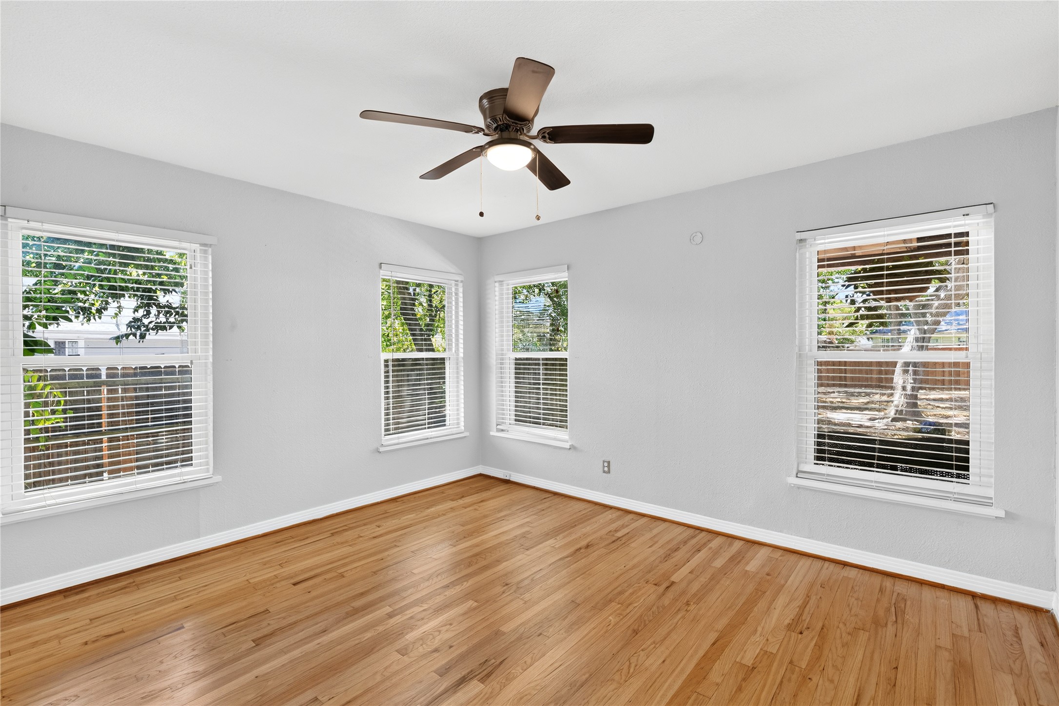 649 Peavy Road
