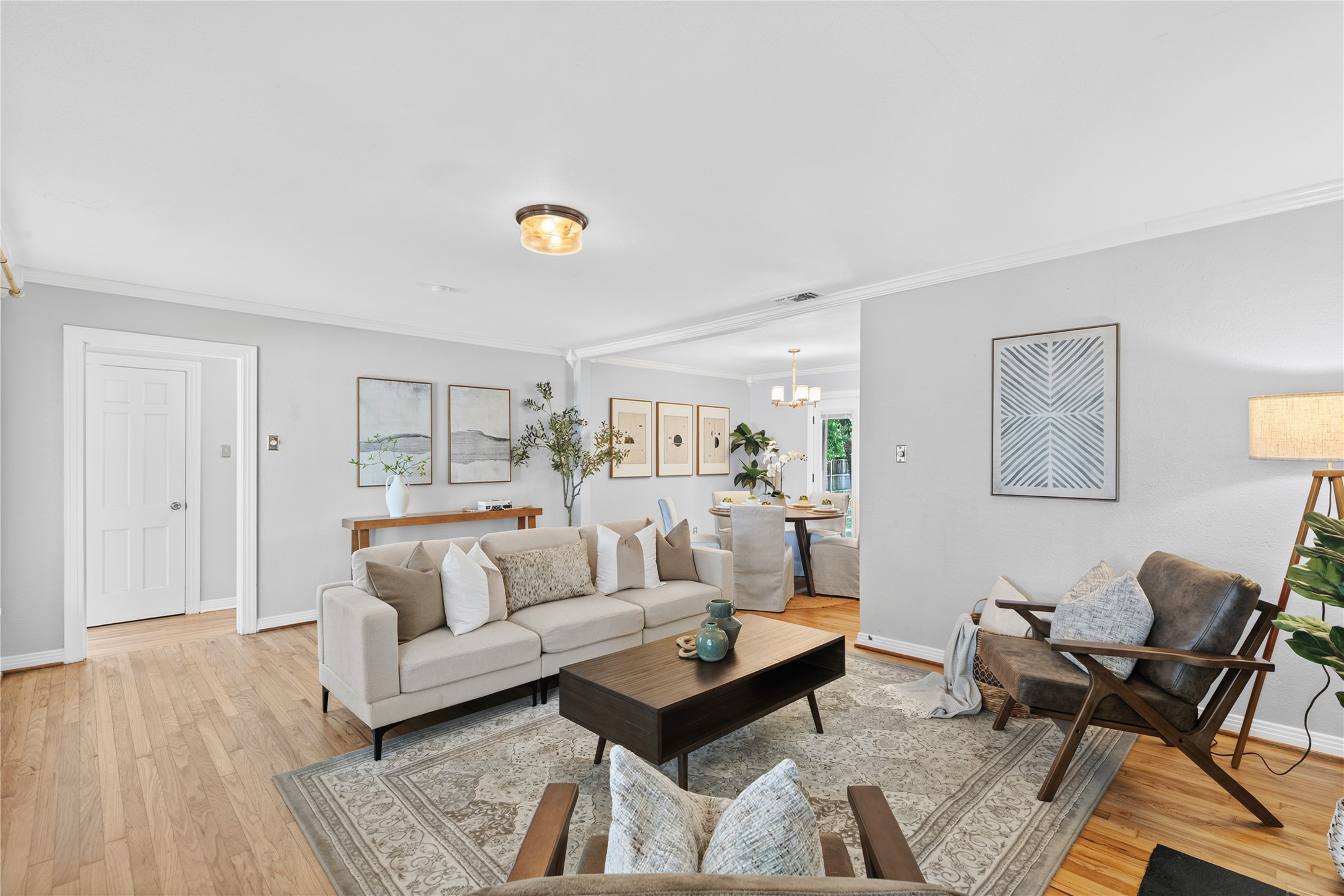 649 Peavy Road
