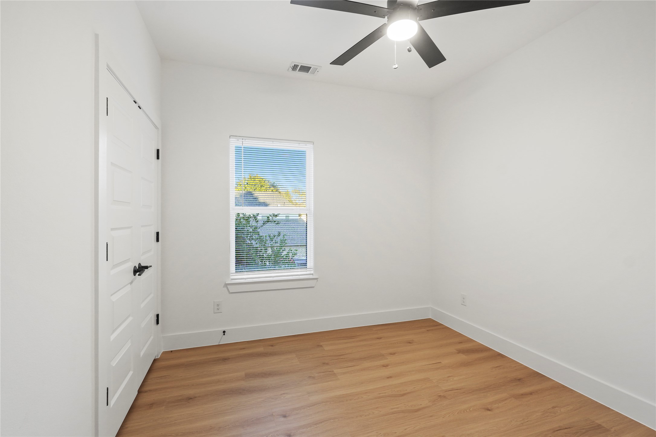 2210 Bethurum