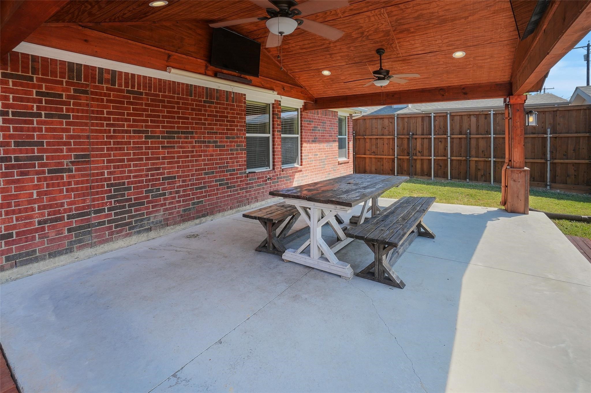 2627 Carmen Drive