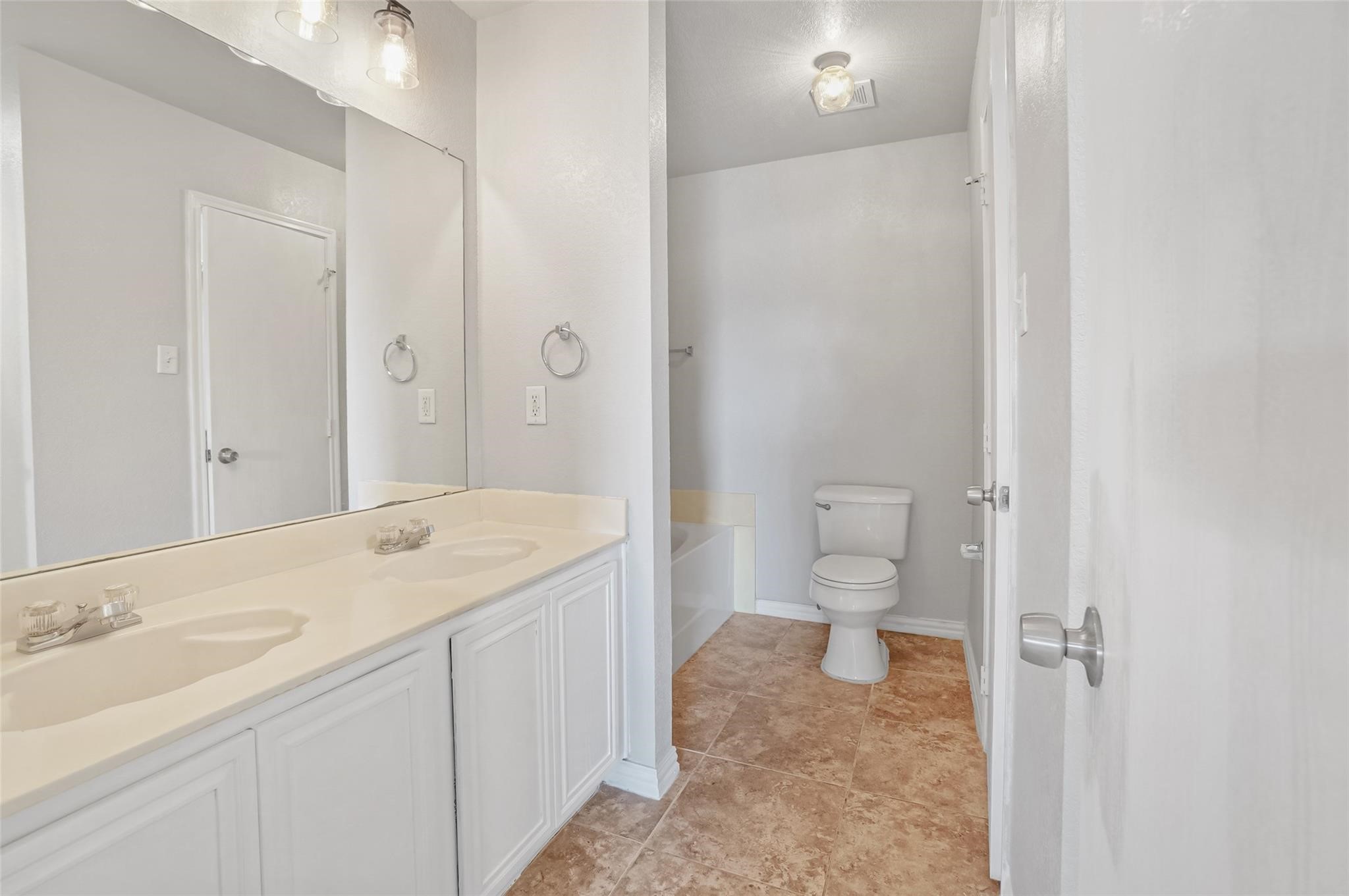 2627 Carmen Drive