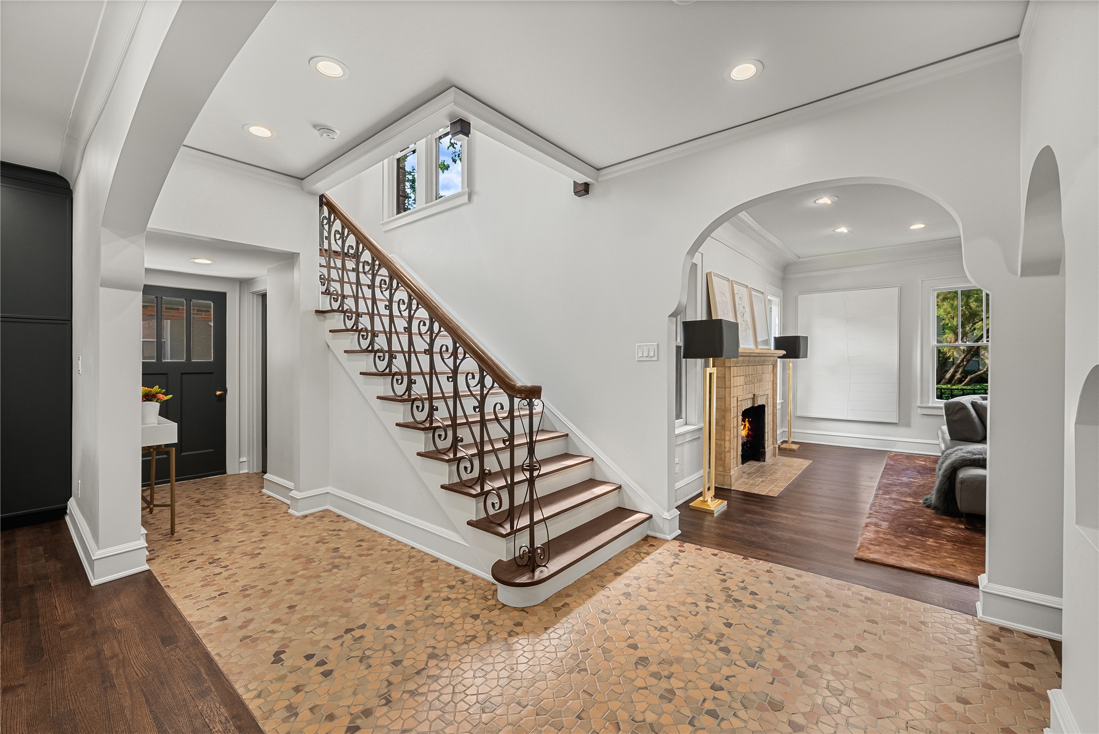 2127 Pembroke Drive