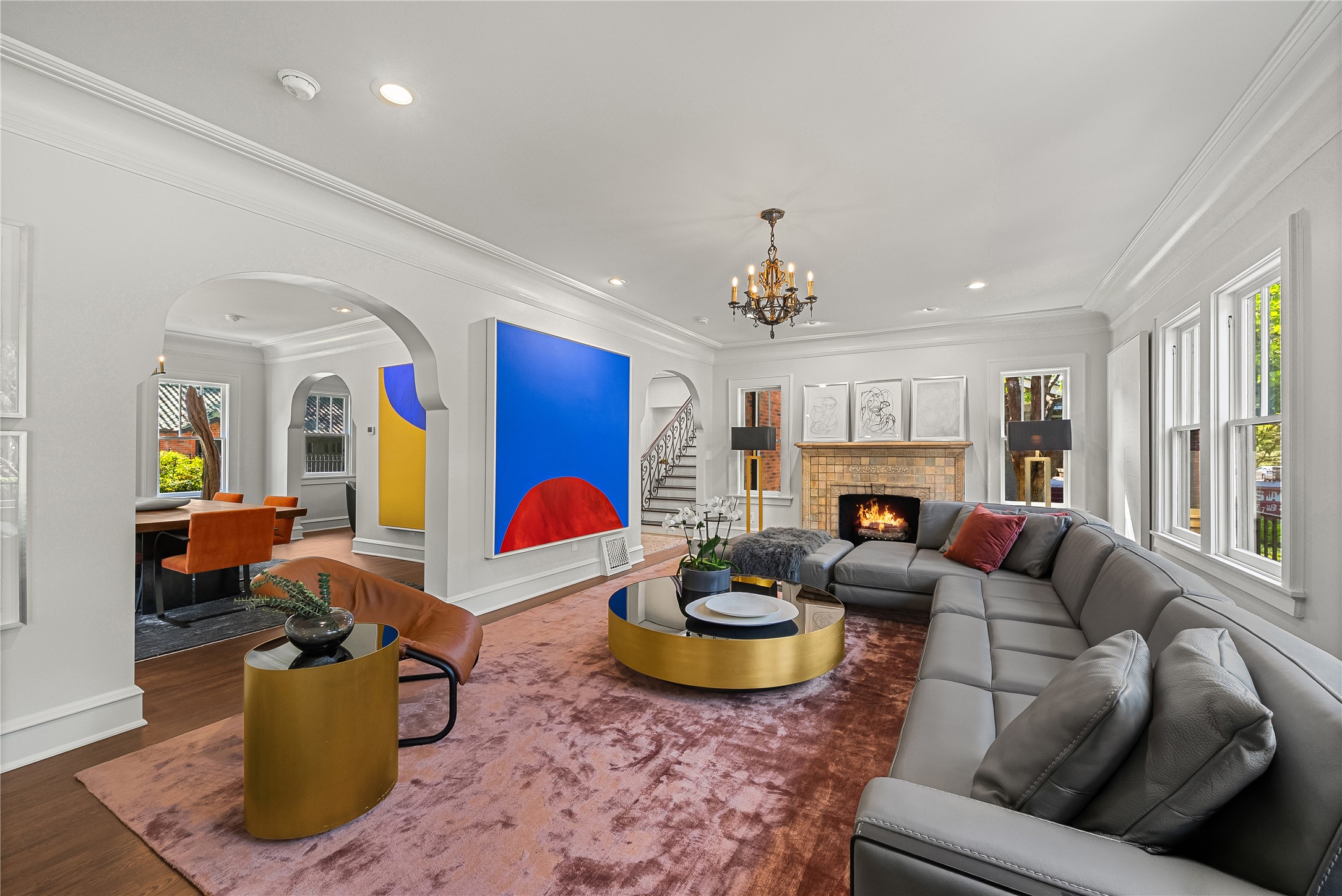 2127 Pembroke Drive